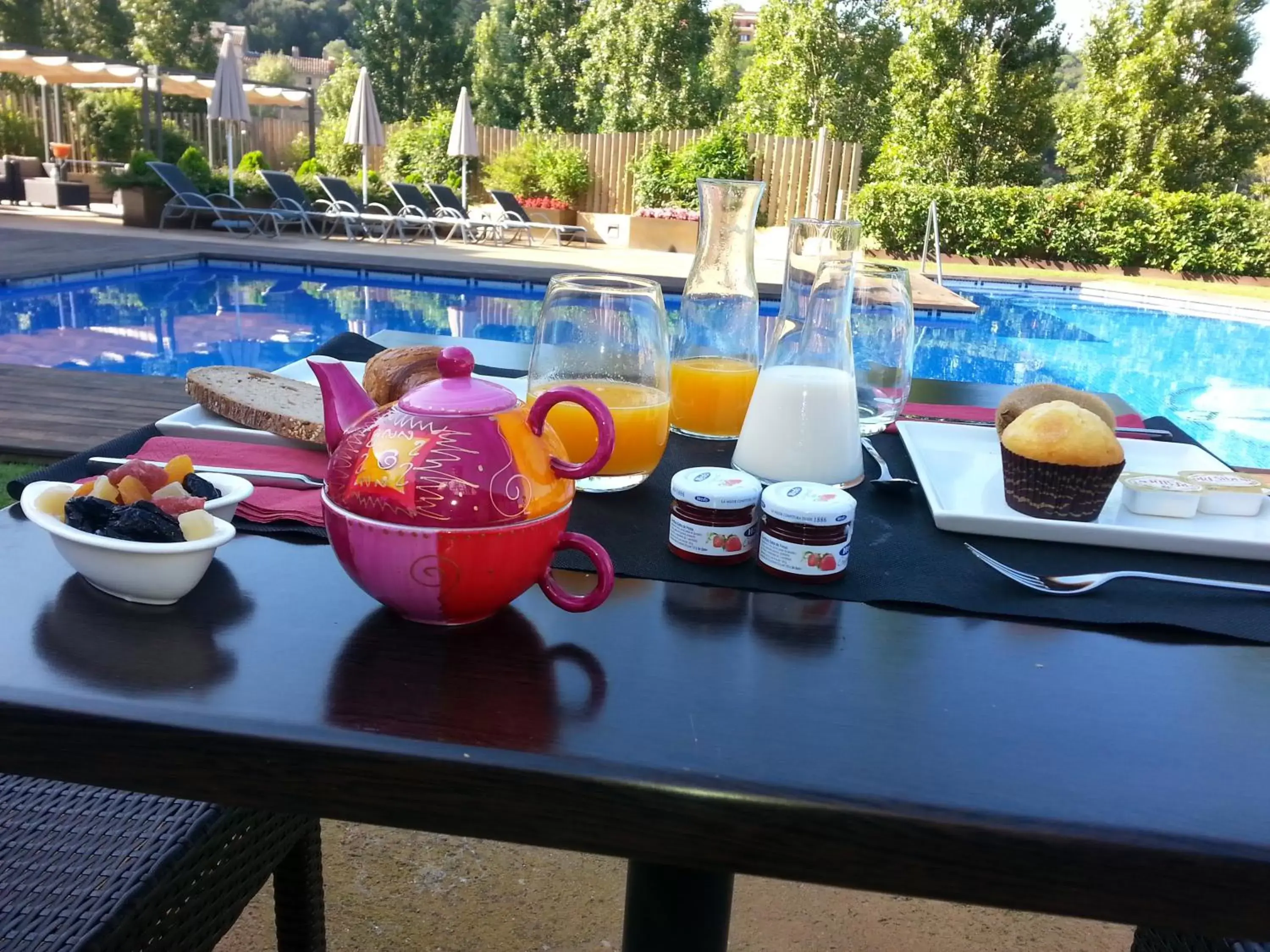 Breakfast, Swimming Pool in Hostalet de Begur - Adults Only