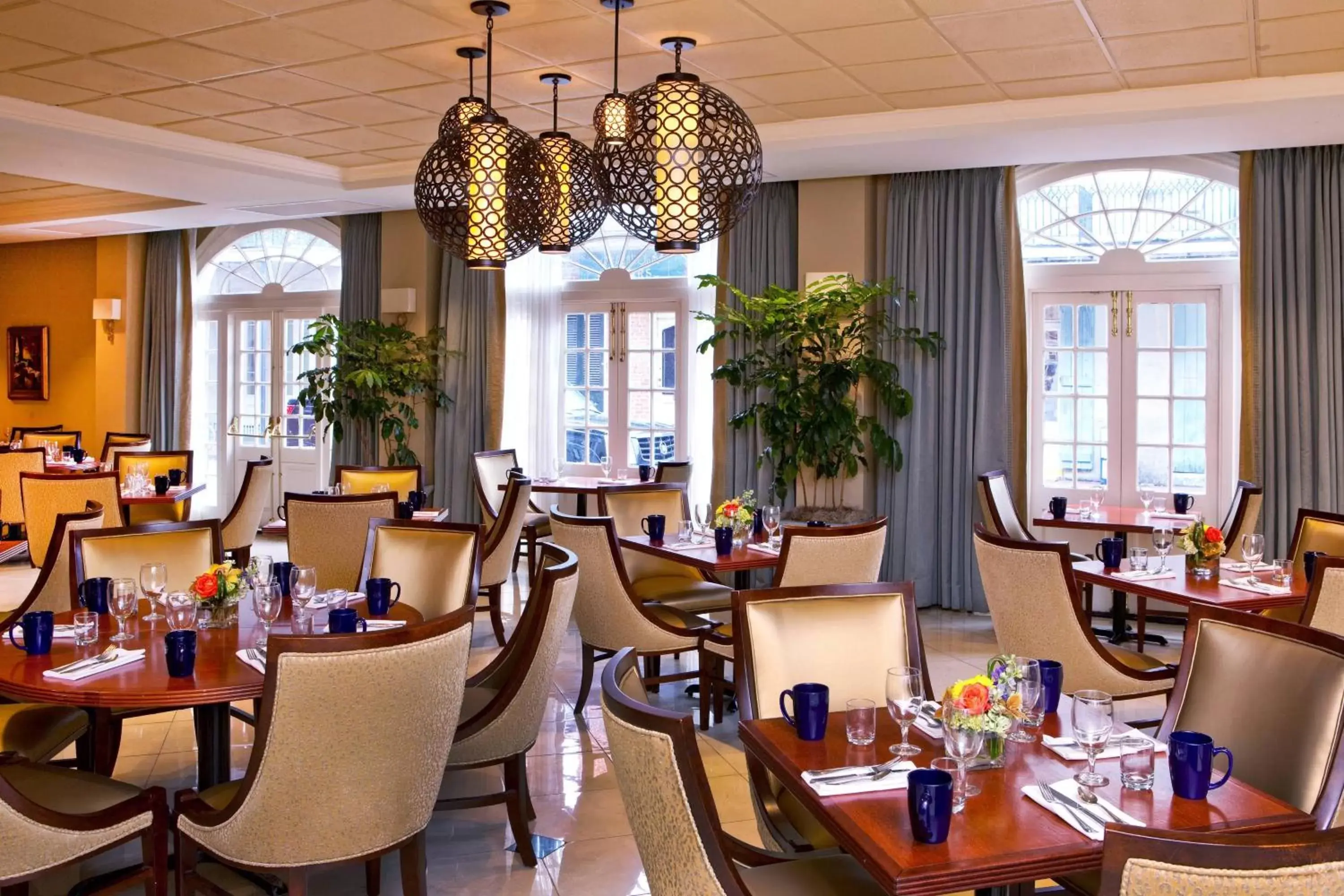 Restaurant/Places to Eat in Four Points by Sheraton French Quarter