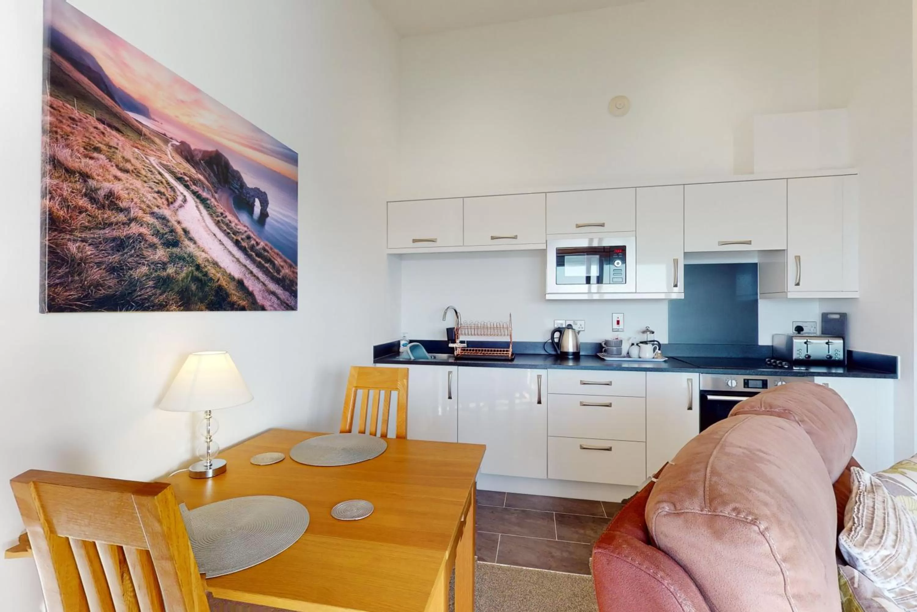 Living room in Crabbers' Wharf