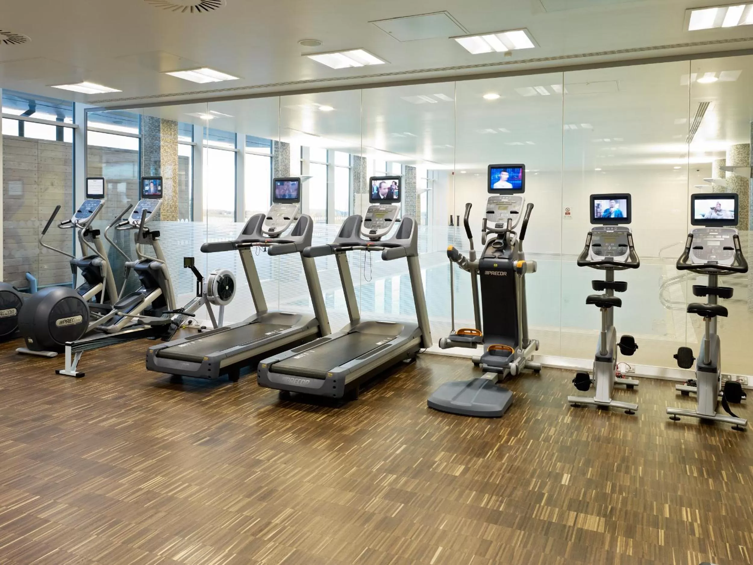 Fitness centre/facilities in Radisson Blu Hotel East Midlands Airport