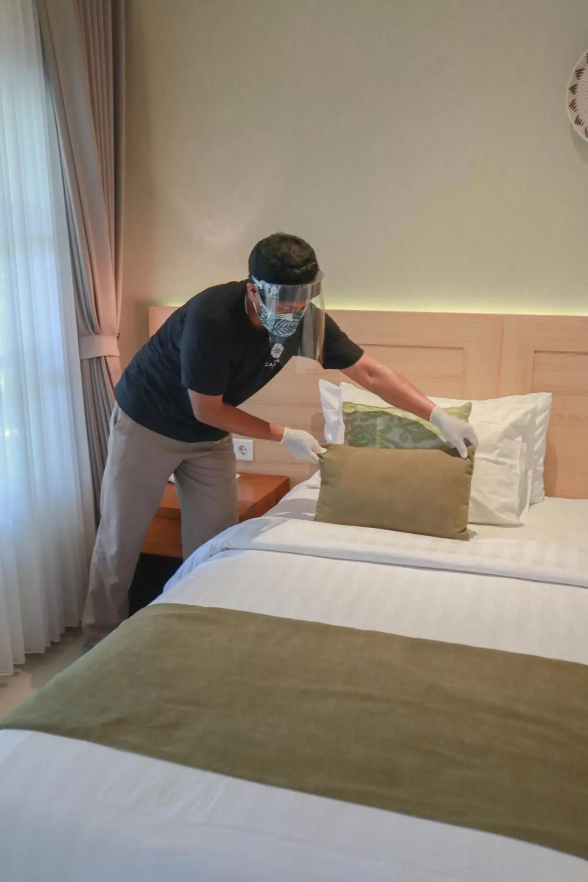 Staff, Bed in The Cakra Hotel Staff, Bed in The Cakra Hotel
