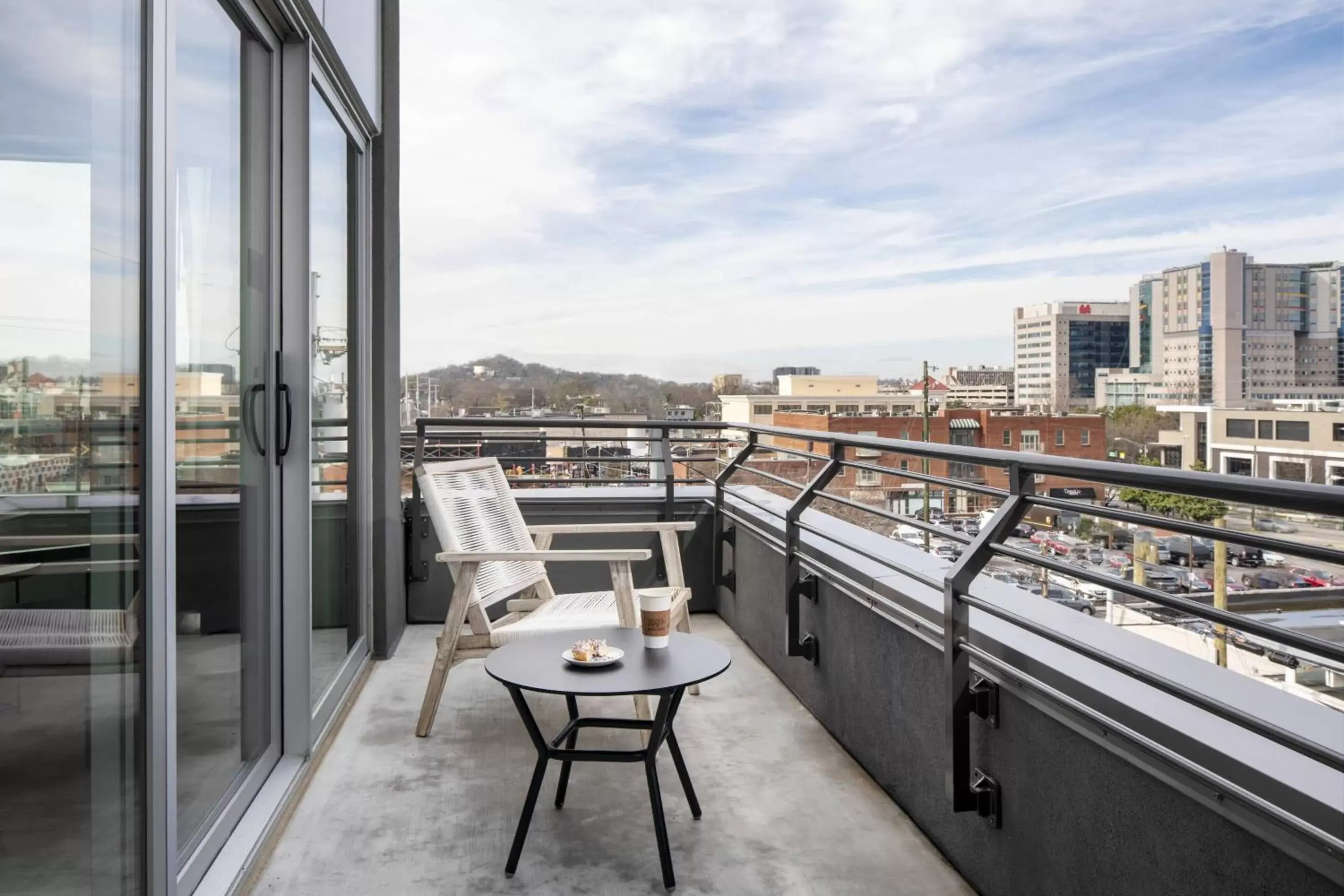 Photo of the whole room, Balcony/Terrace in Moxy Nashville Vanderbilt Area