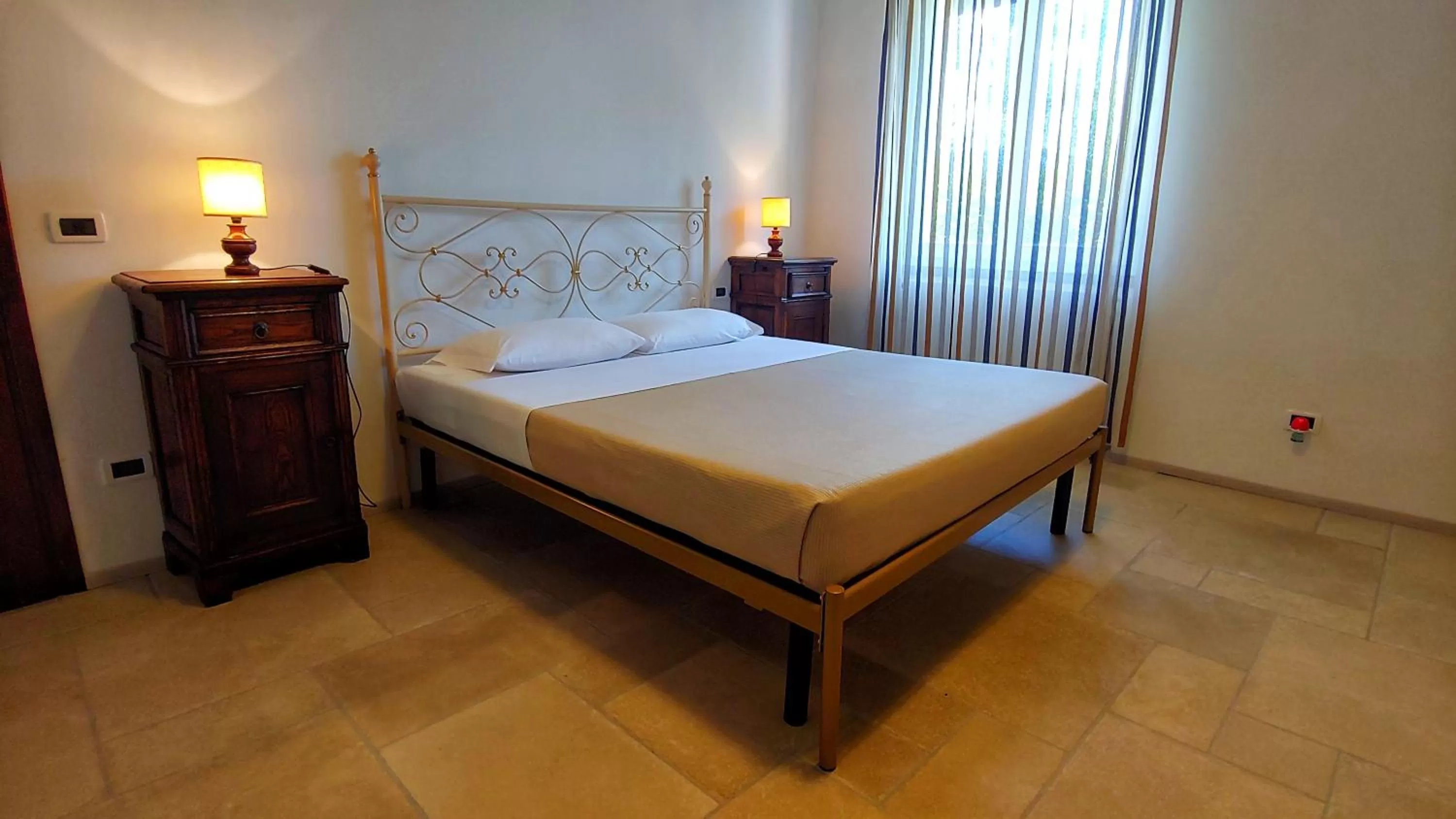 Photo of the whole room, Bed in Torrebianca Tuscany