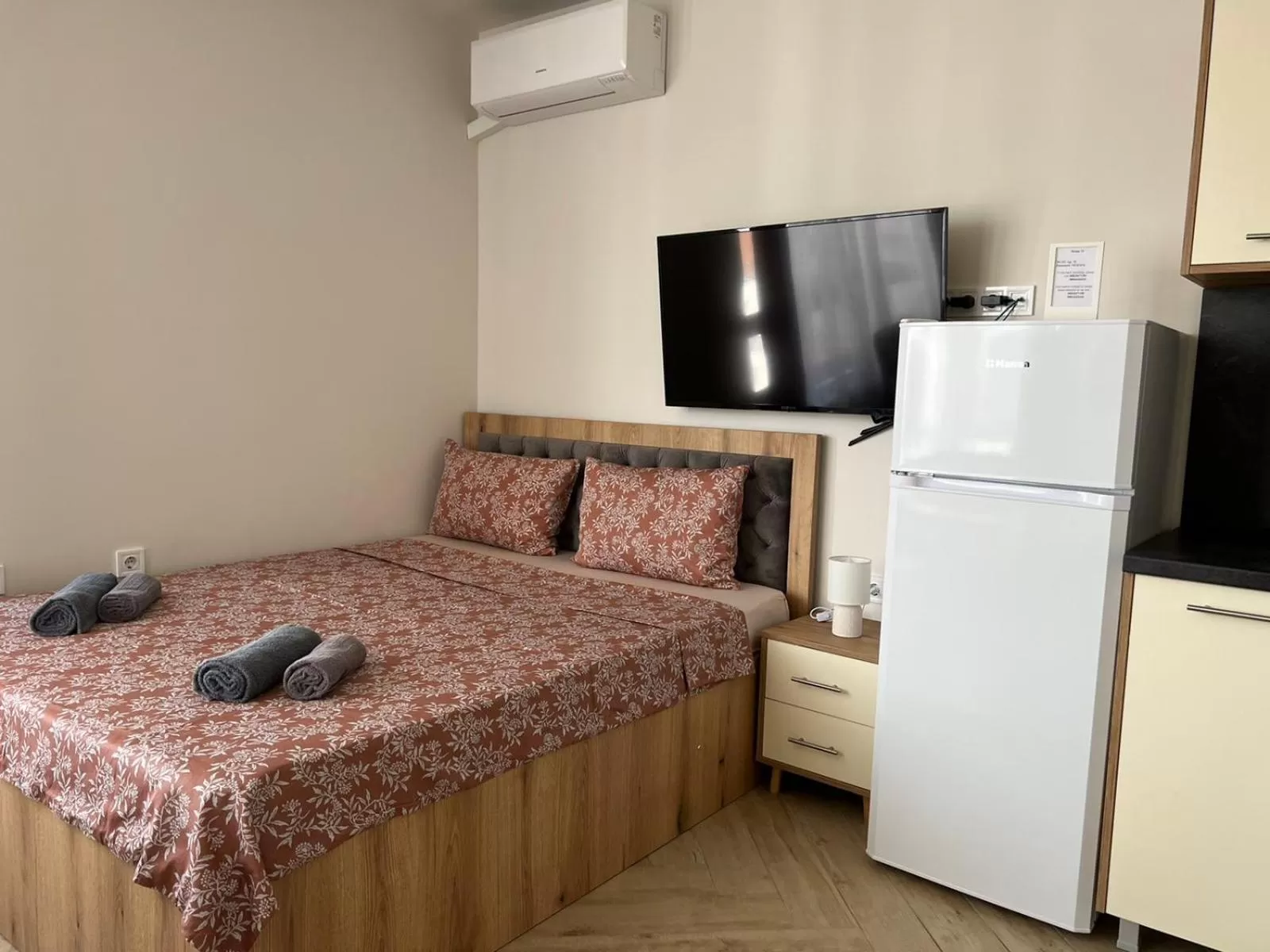 Bed in WOW Apartments