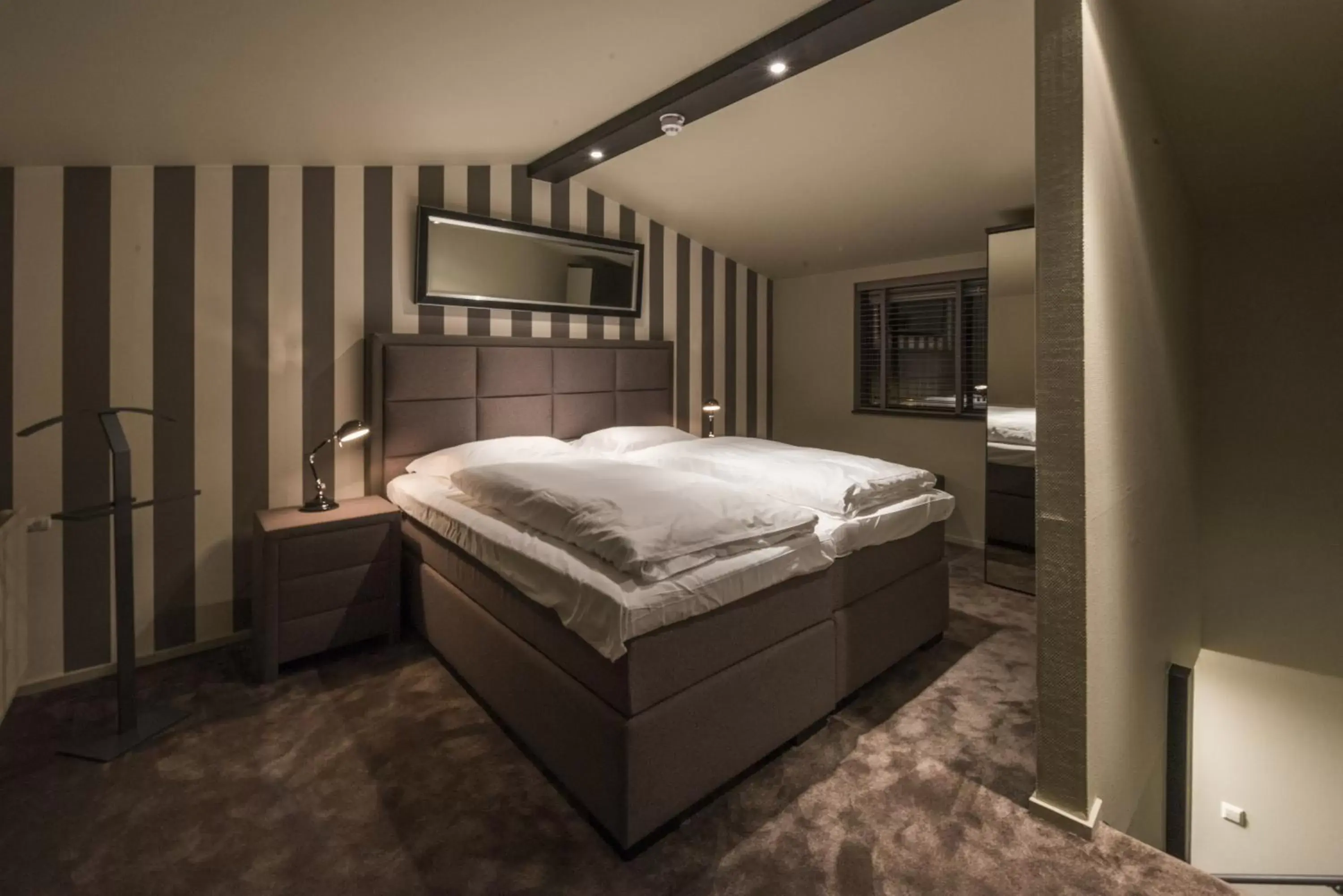 Photo of the whole room, Bed in Hotel-Restaurant Unicum Elzenhagen