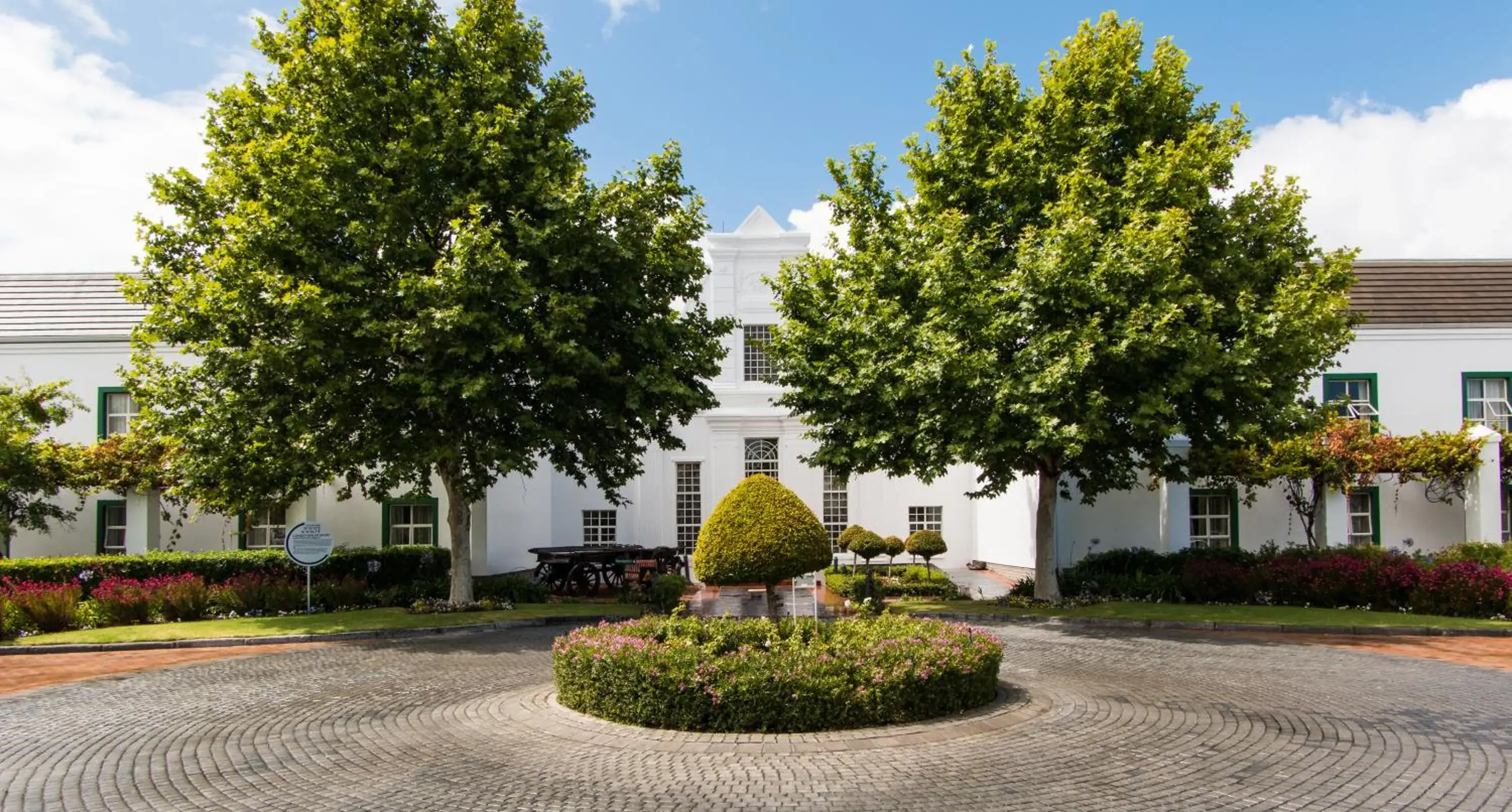 Facade/entrance, Garden in City Lodge Hotel GrandWest