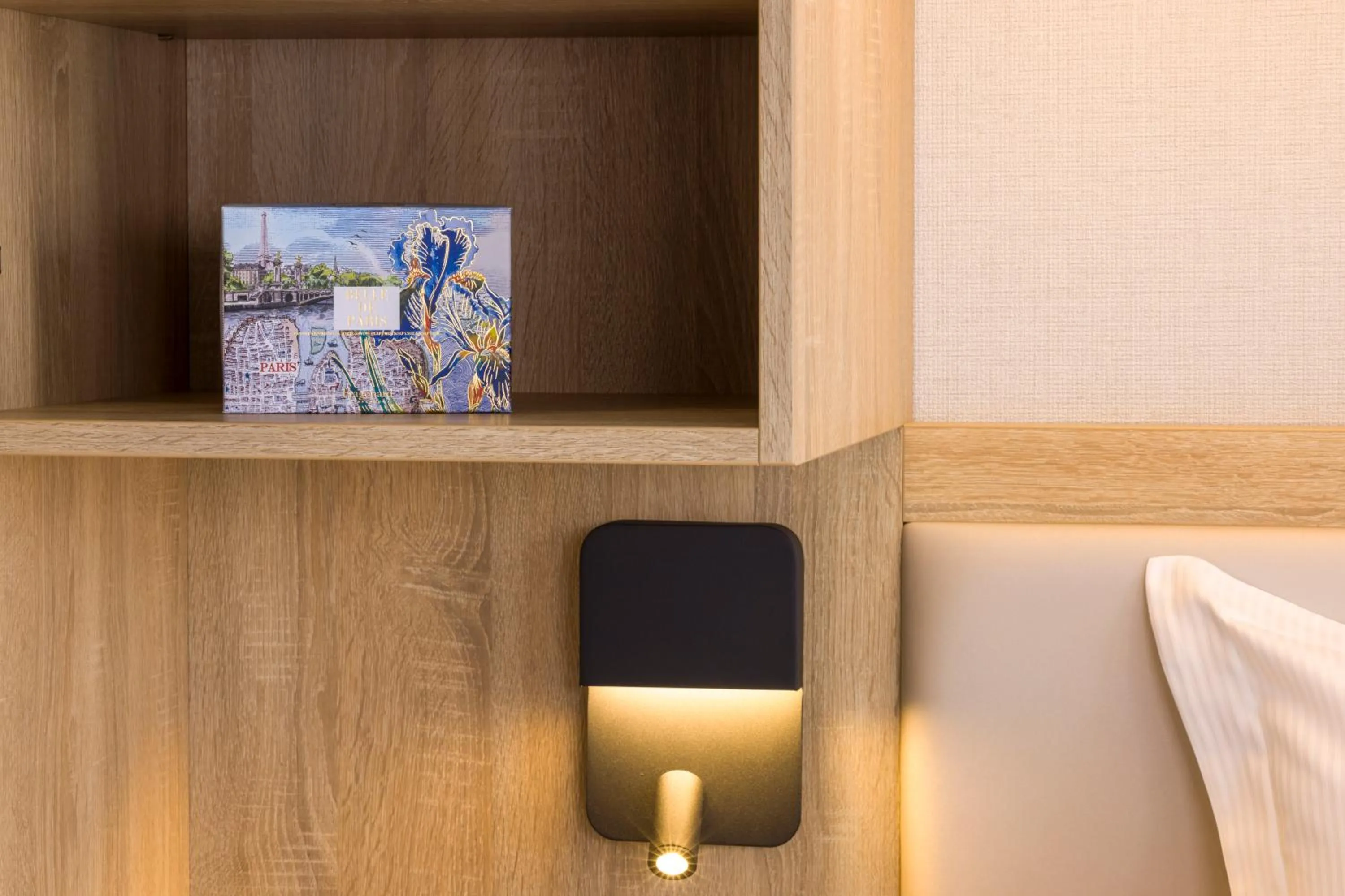 wardrobe in Hotel Charlemagne