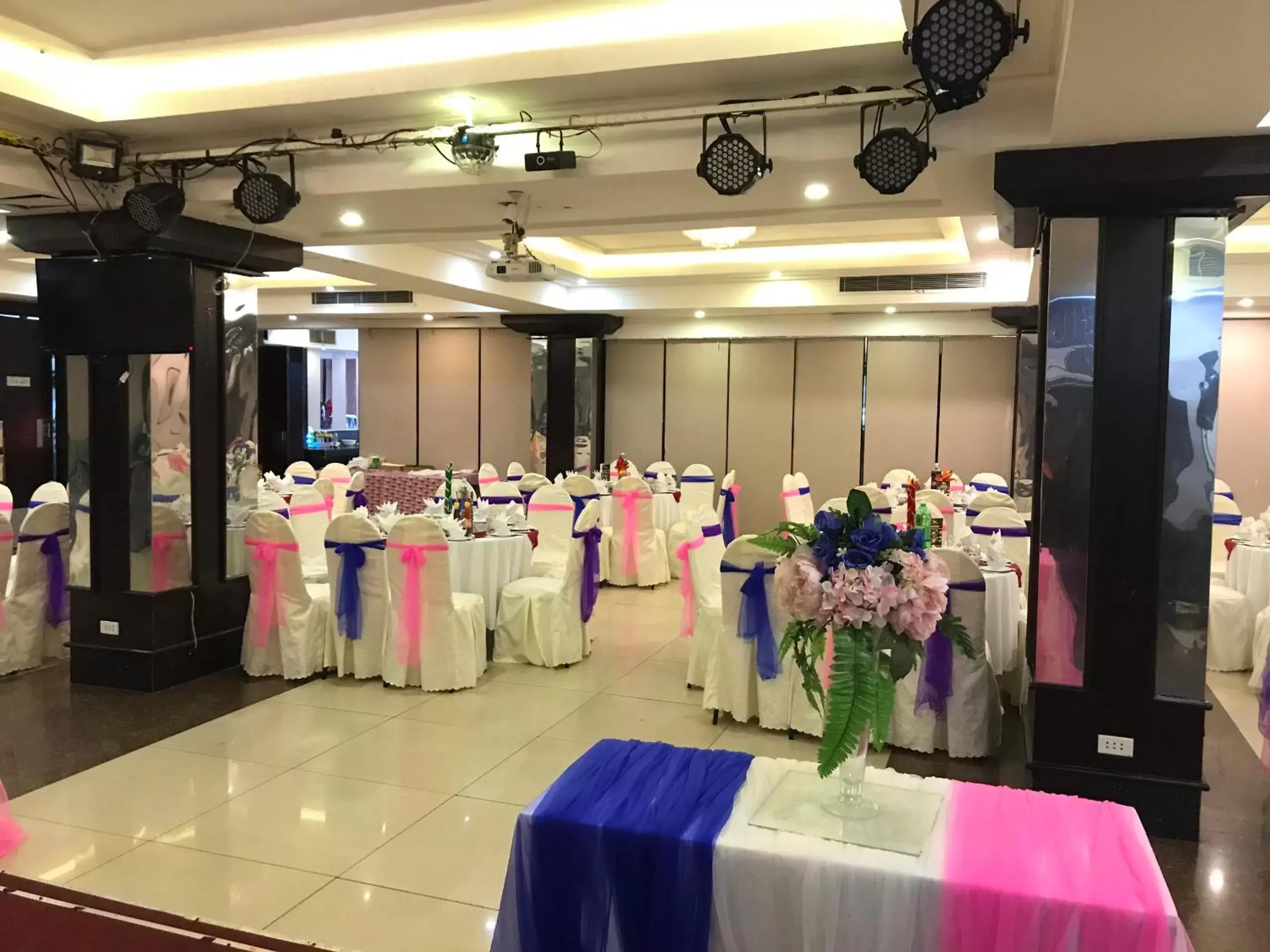 Banquet Facilities in Kieu Anh Hotel