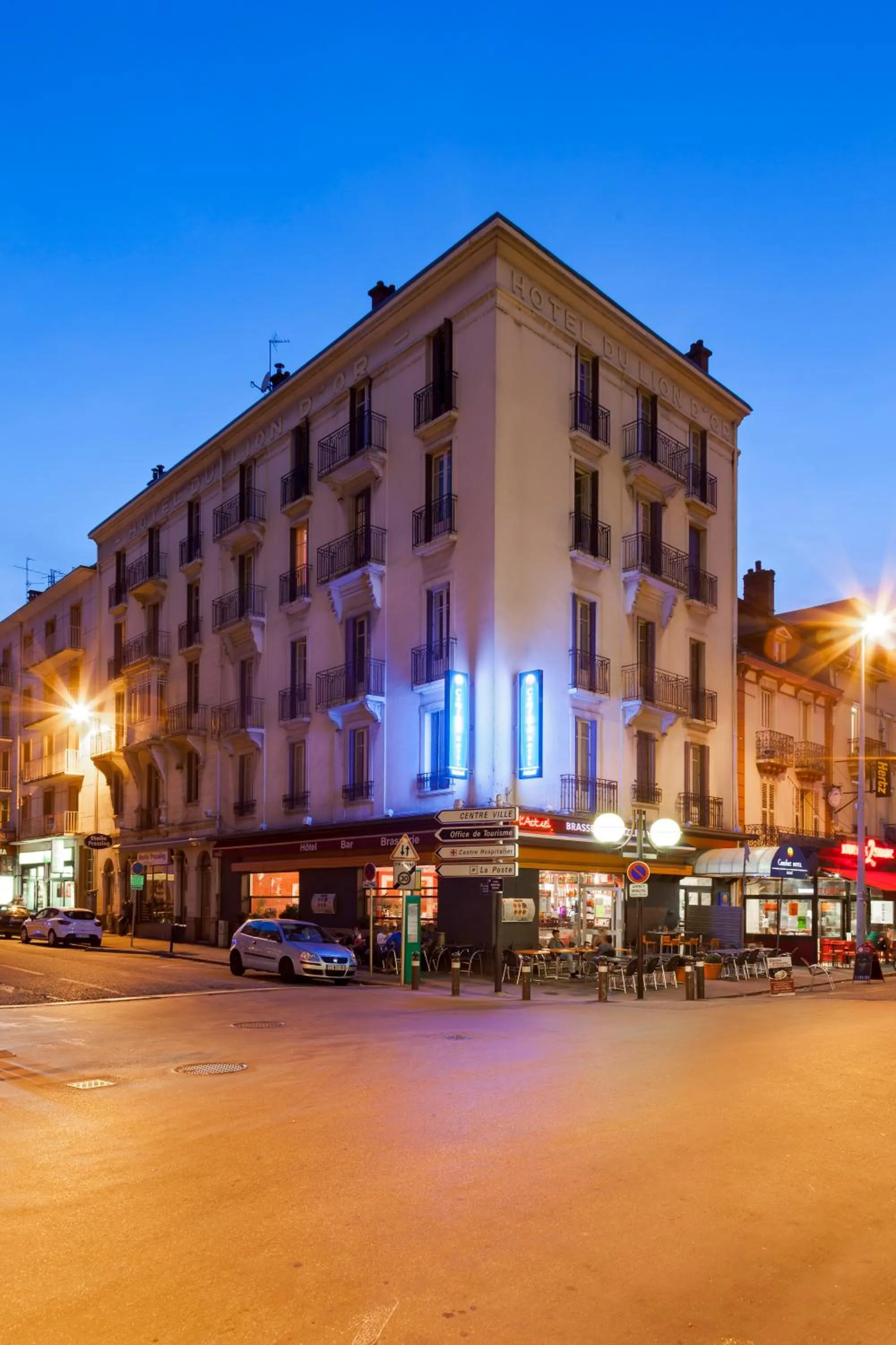 Property building in Hotel Actuel Chambéry Centre Gare