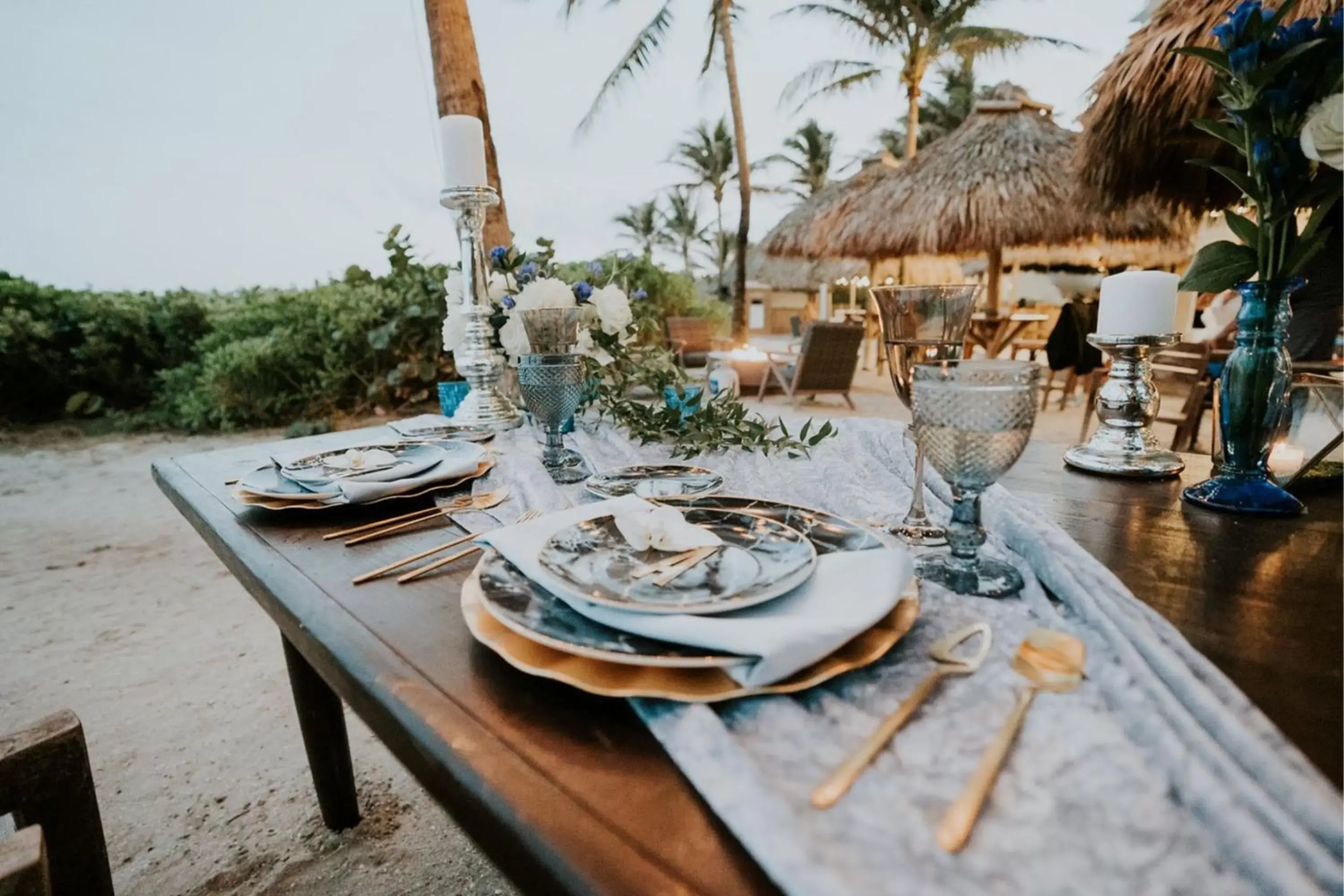 Beach, Restaurant/Places to Eat in Palm Beach Marriott Singer Island Beach Resort & Spa