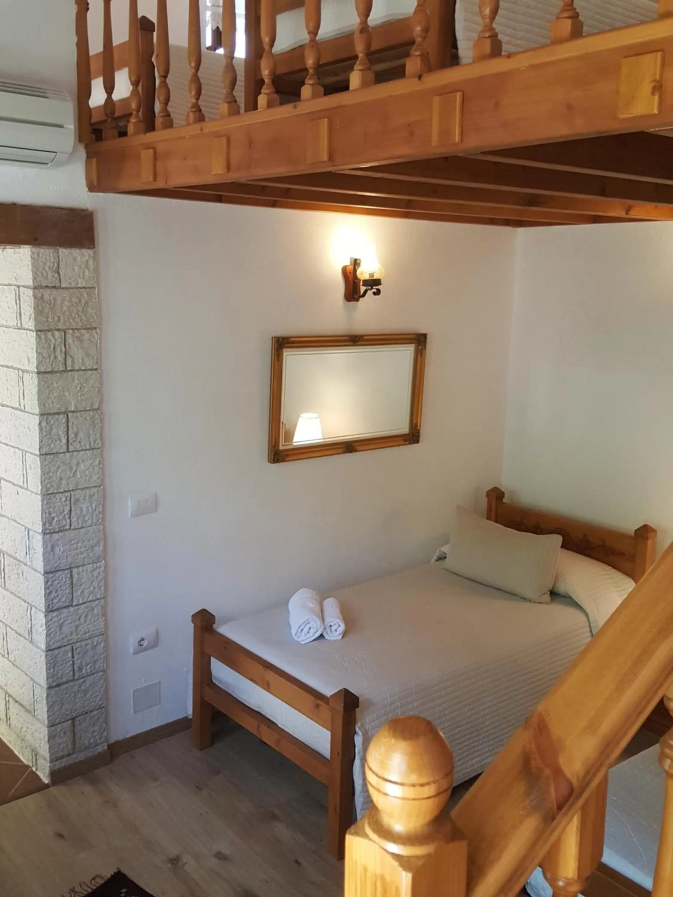 Bed in Hotel Gjirokastra