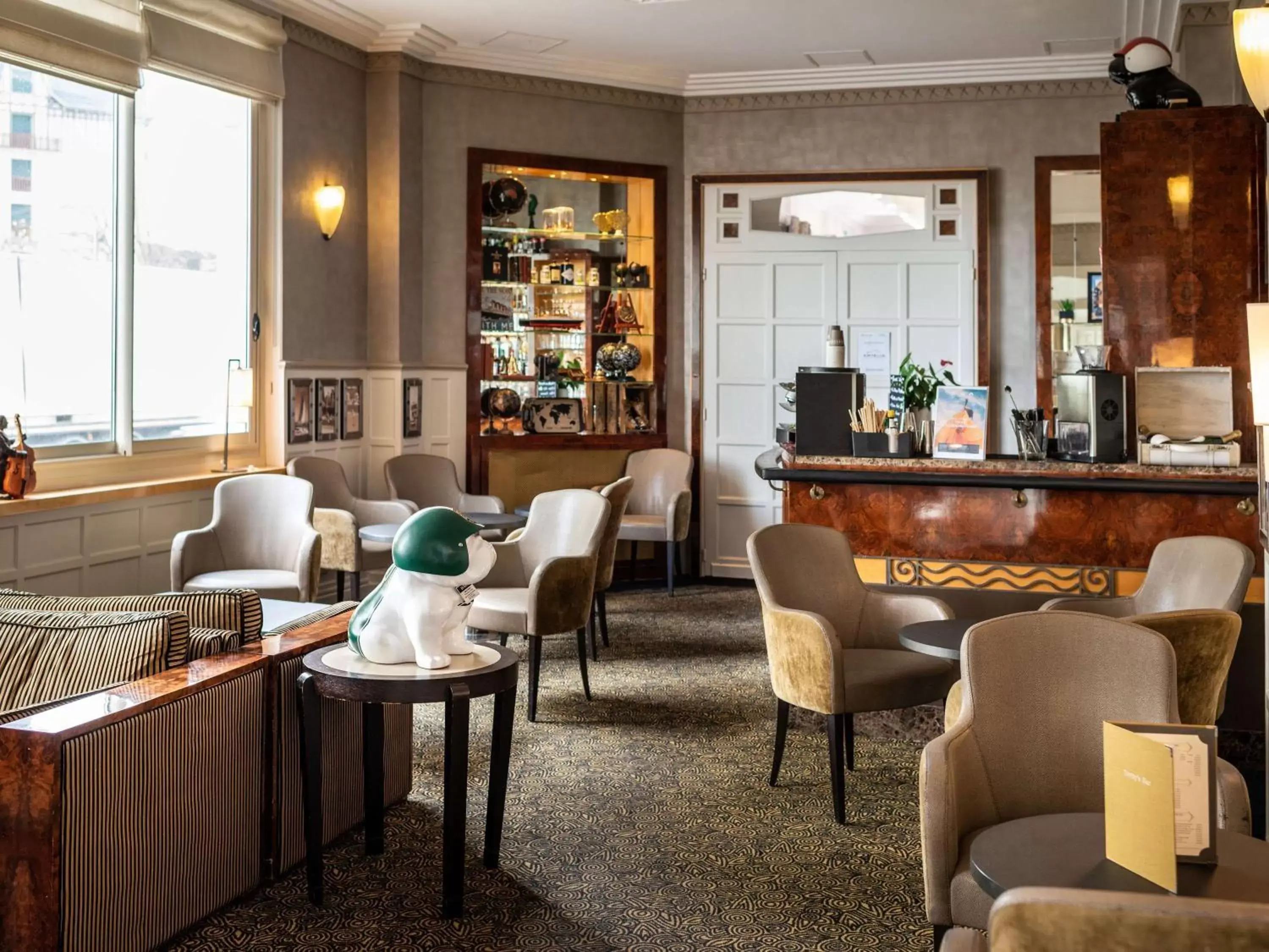 Lounge or bar, Lounge/Bar in Hotel Mercure La Baule Majestic