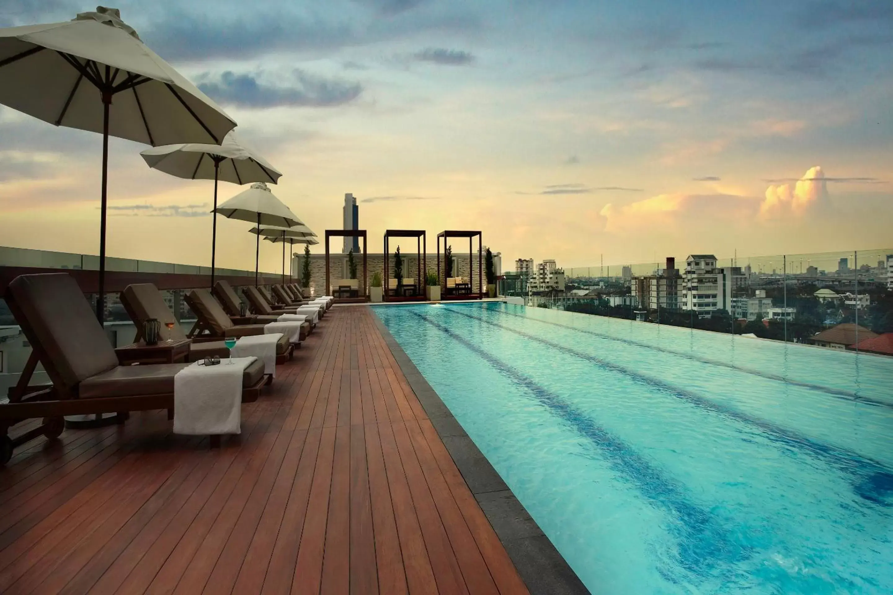 Pool view, Swimming Pool in Shama Petchburi 47 Bangkok - Former Amari Residences Bangkok