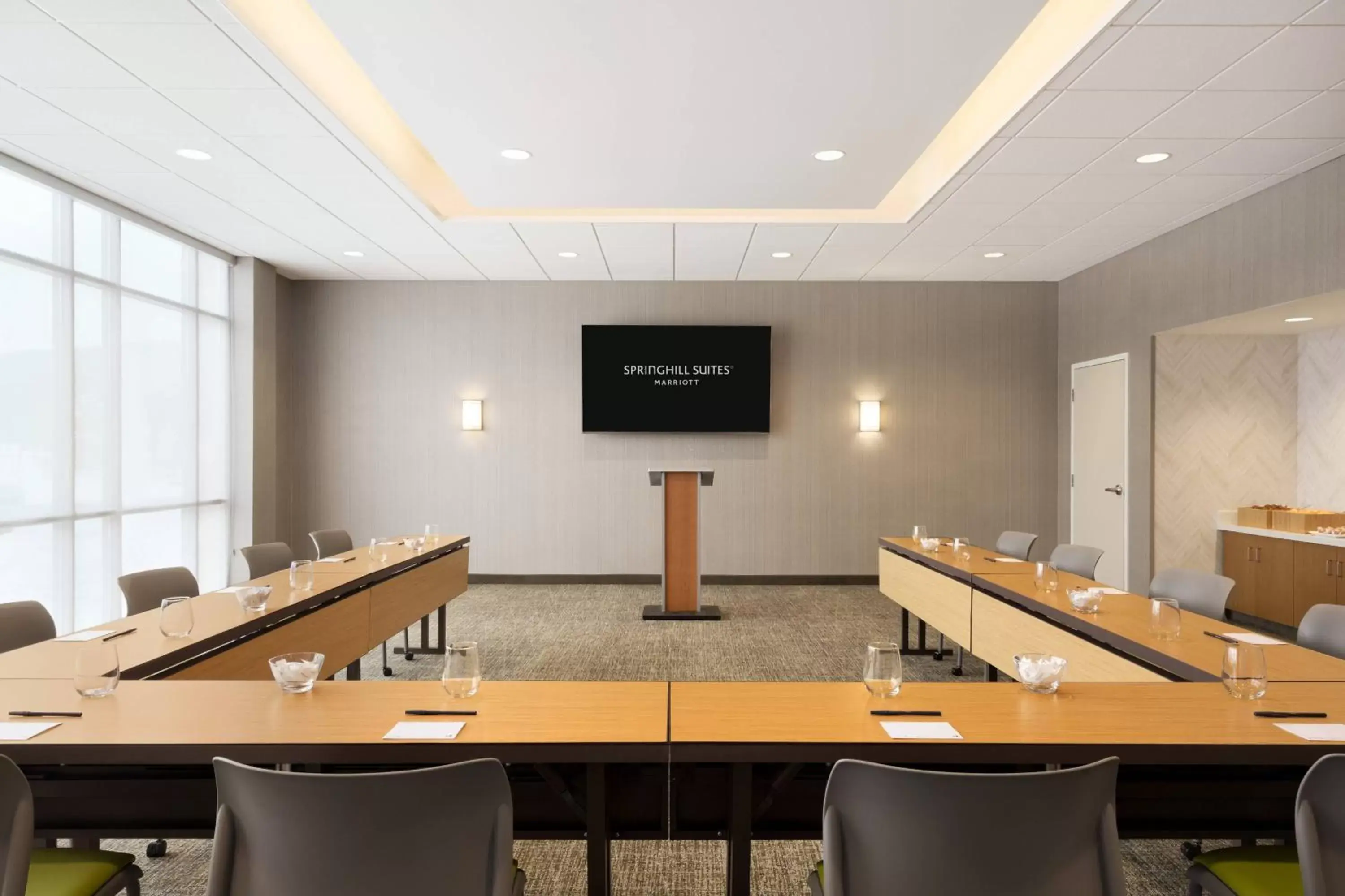 Meeting/conference room in SpringHill Suites by Marriott Allentown Bethlehem/Center Valley