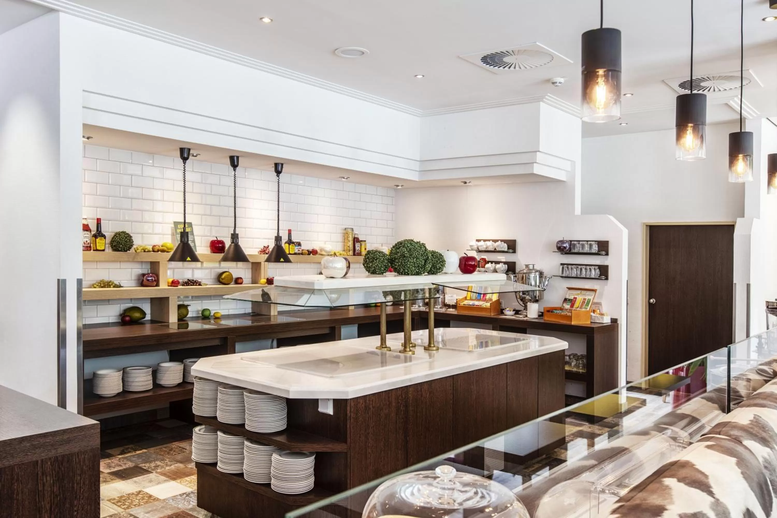 Restaurant/places to eat in Holiday Inn Düsseldorf-Neuss by IHG