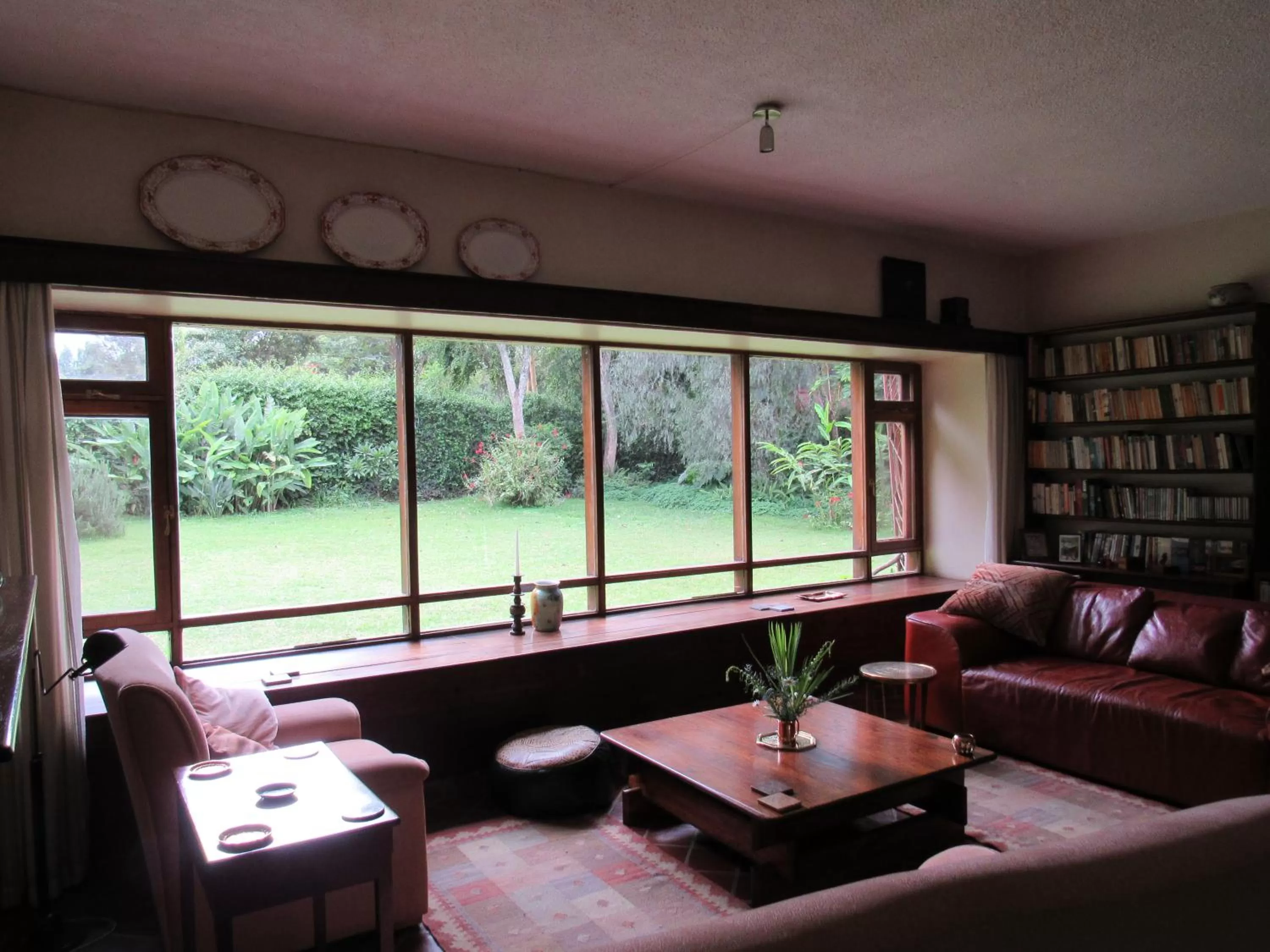 Library in The Researchers Rest