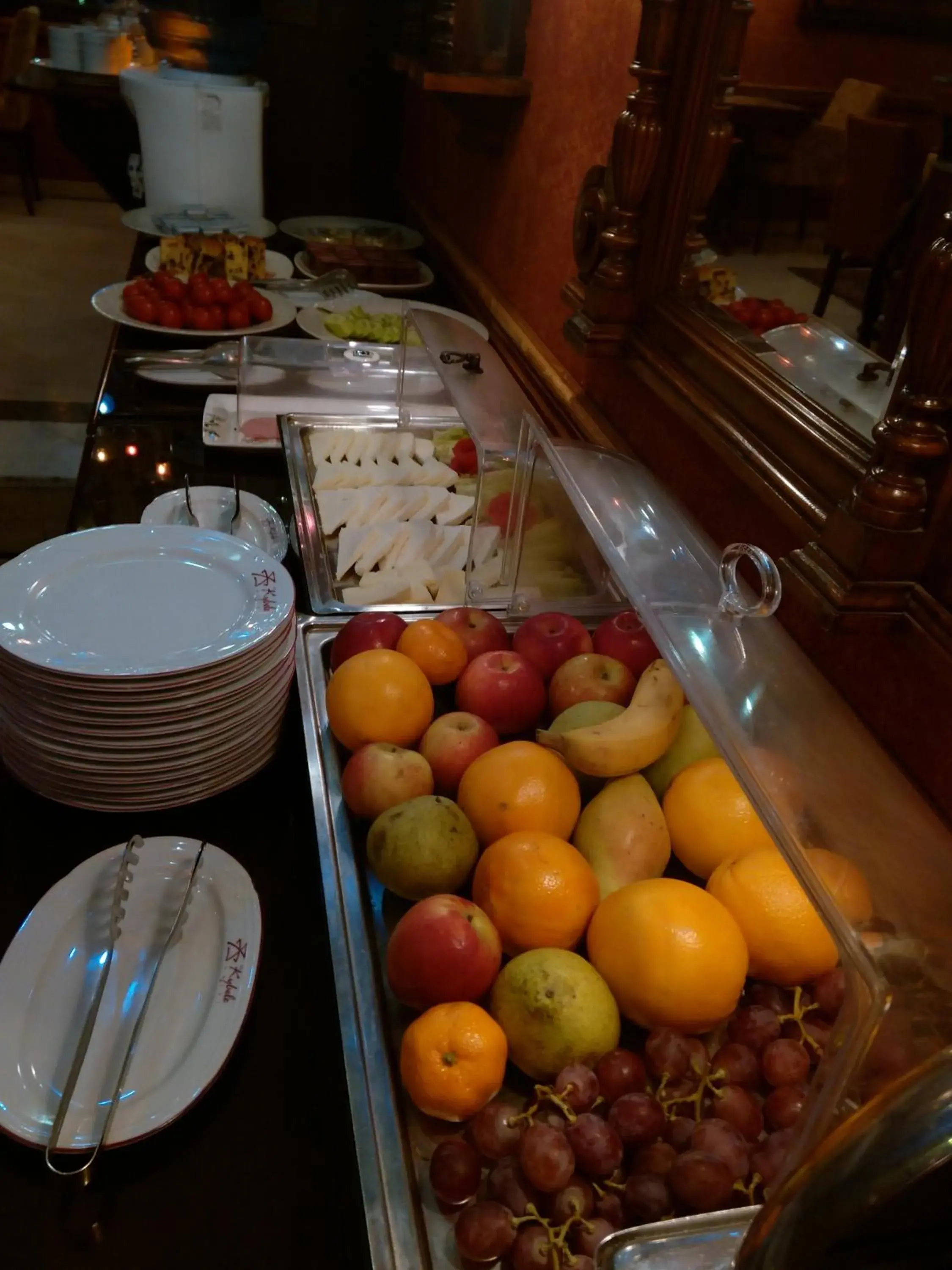 Food in Kybele Hotel