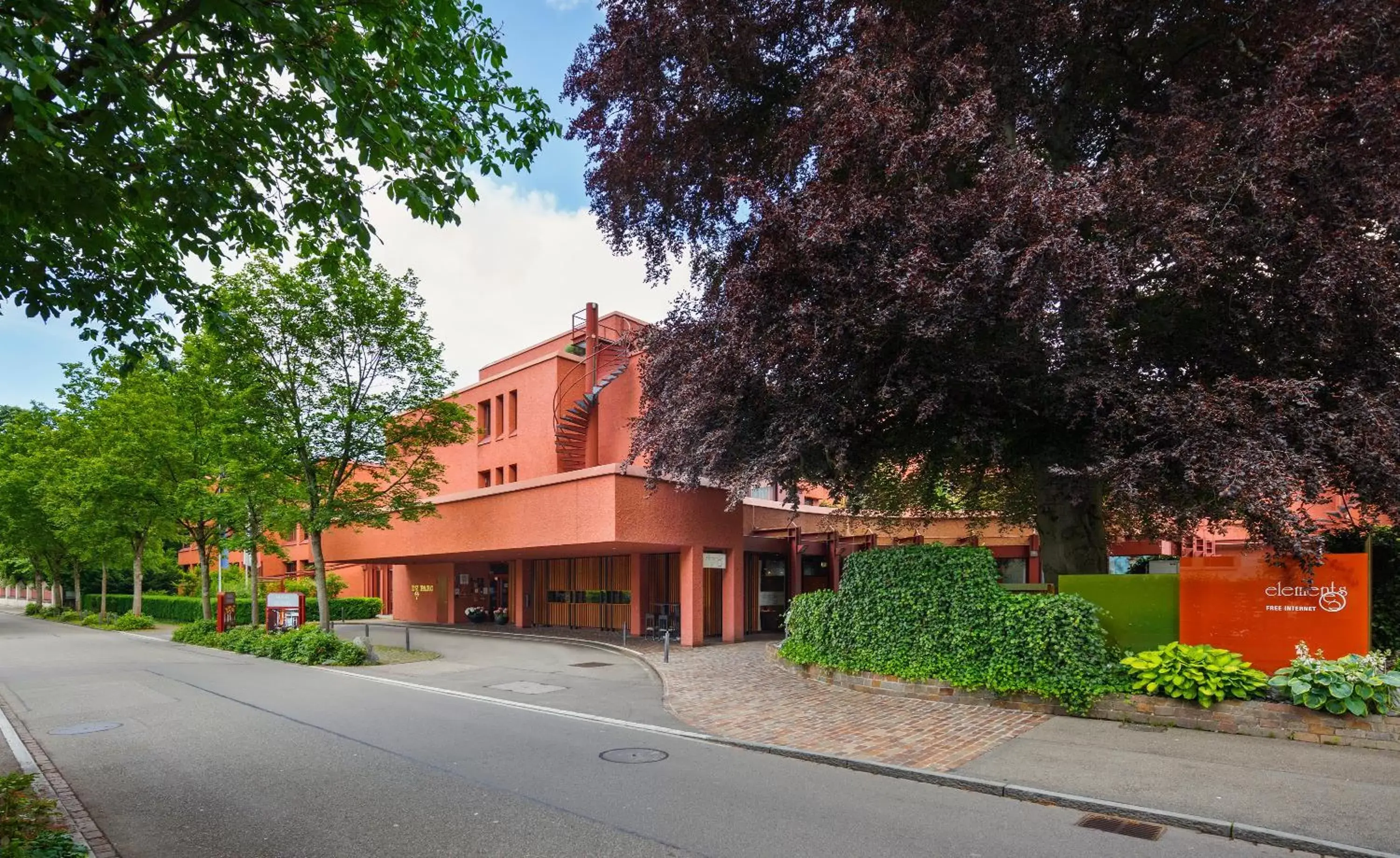 Facade/entrance, Property Building in Ramada by Wyndham Baden Hotel du Parc