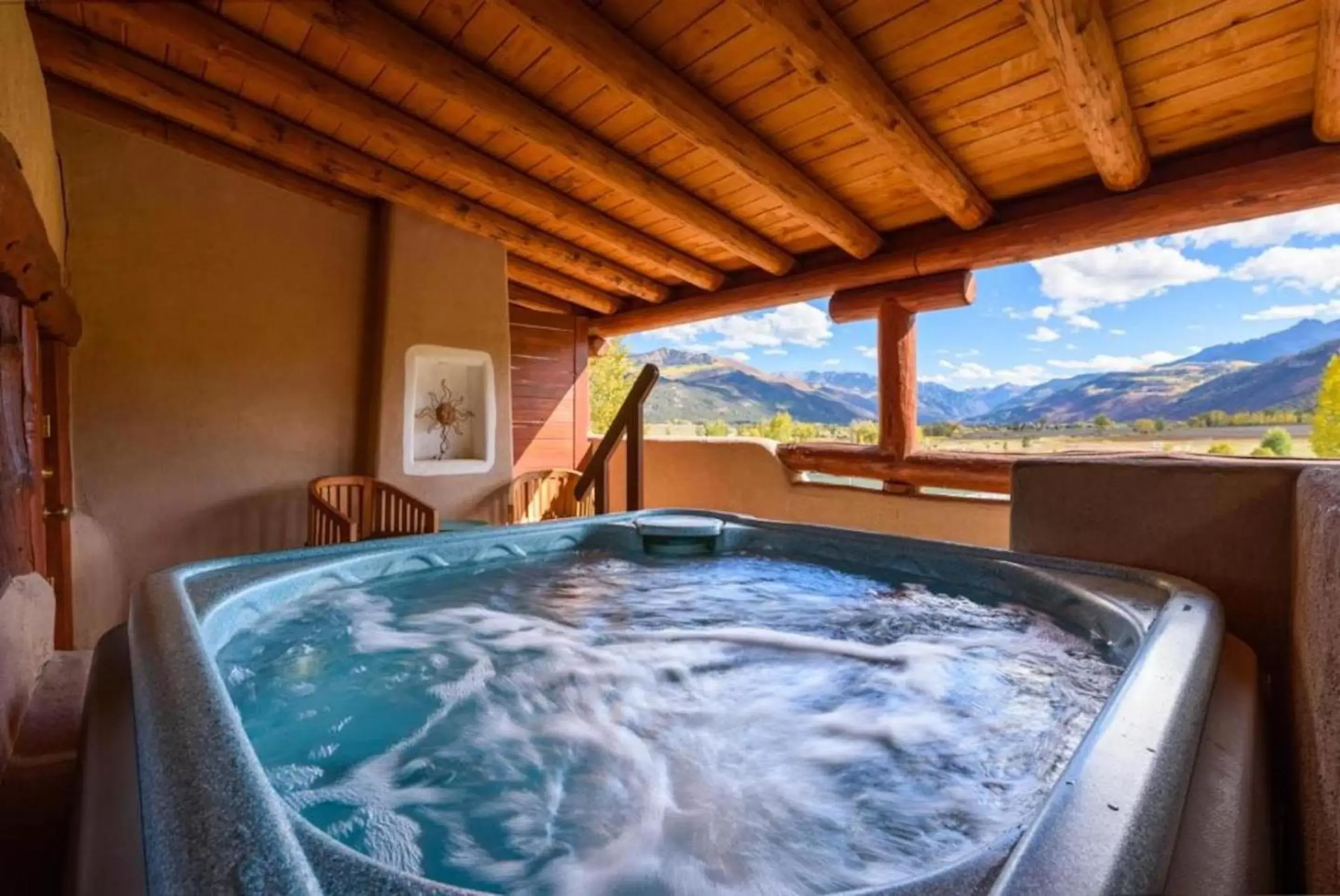 Hot Tub in Chipeta Lodge