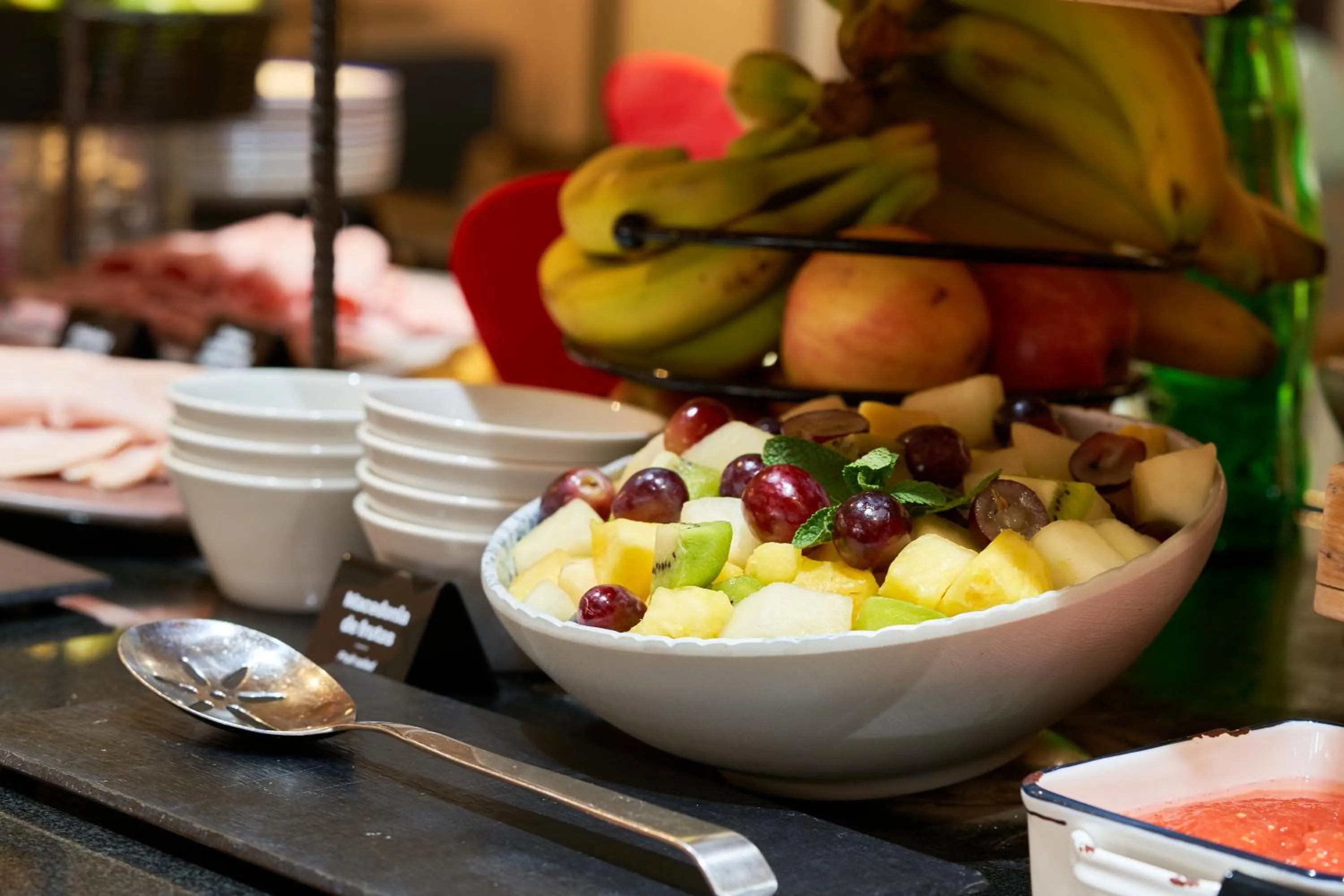 Food and drinks in Ibis Madrid Calle Alcalá