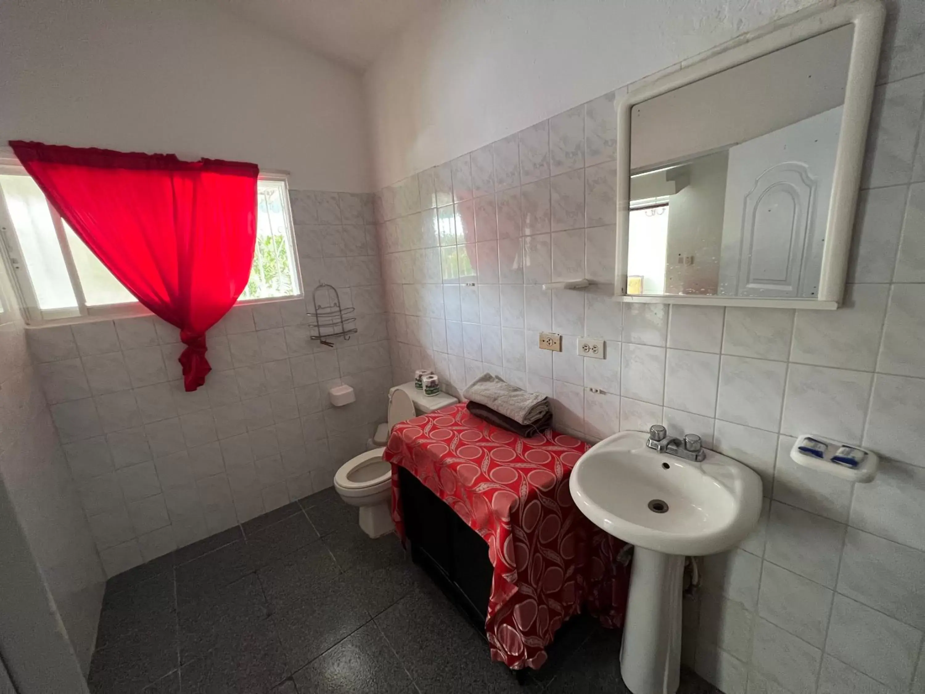 Bathroom in Villa Antonia 16