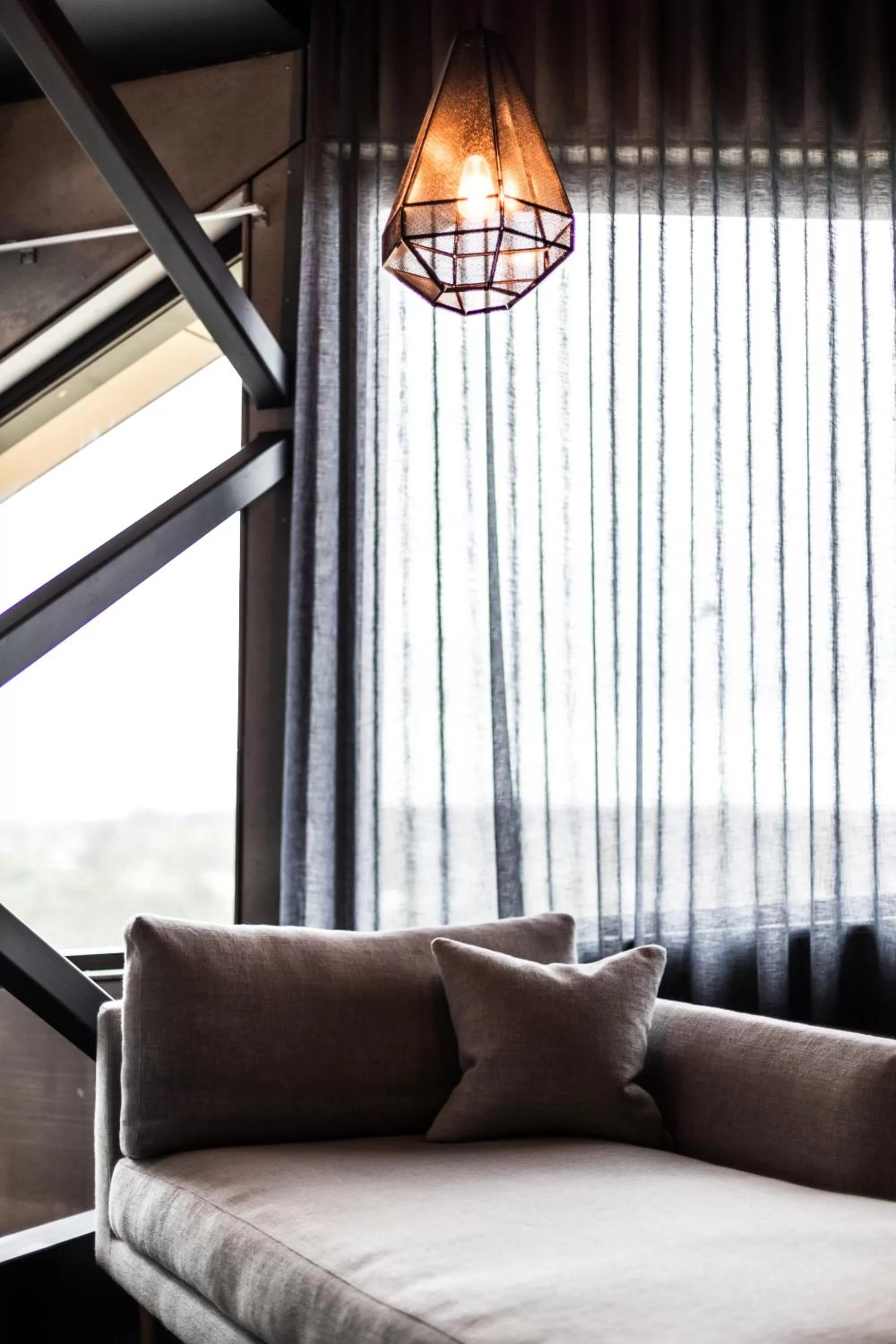 Bed in Eatons Hill Hotel