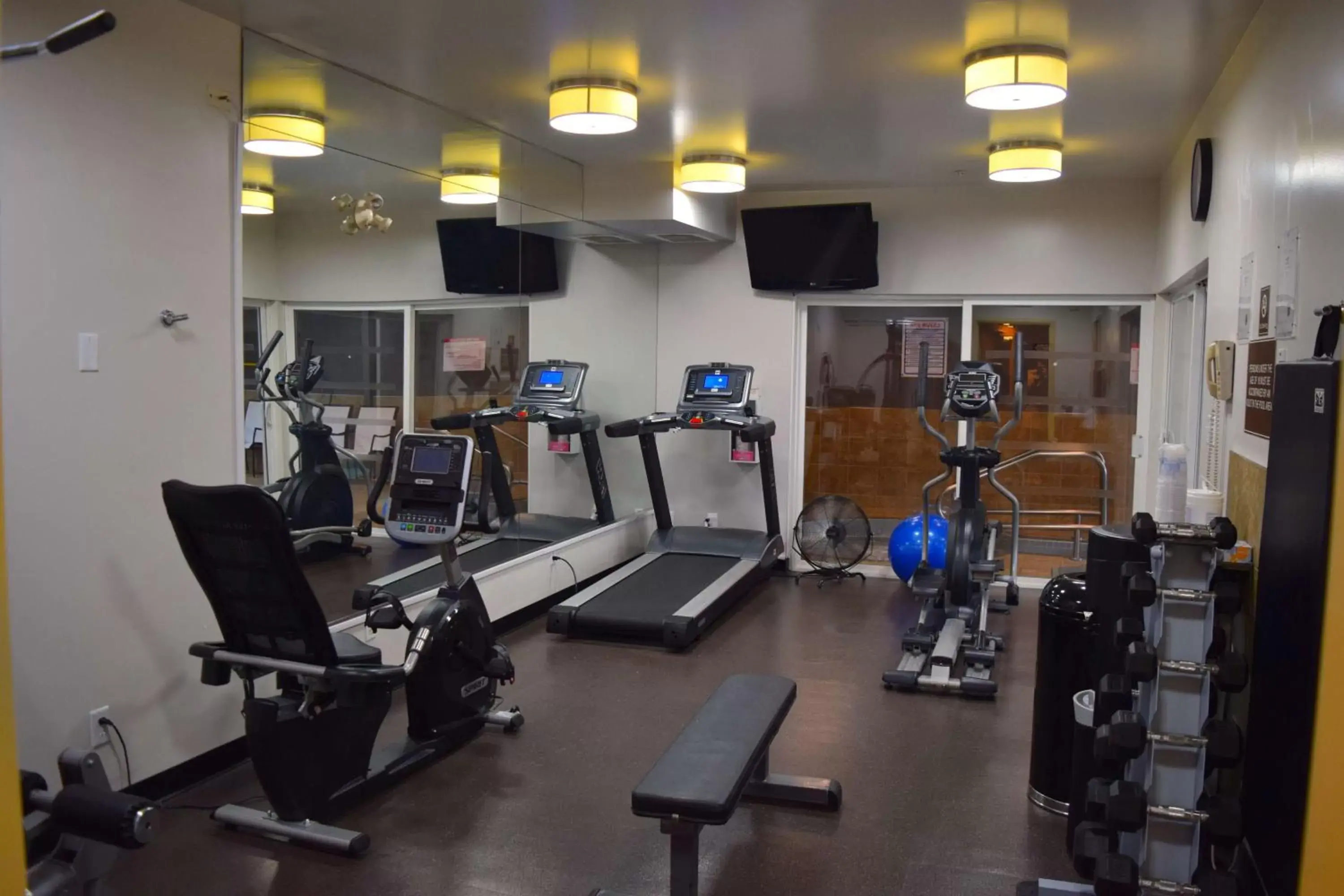 Fitness centre/facilities, Fitness Center/Facilities in Best Western King George Inn & Suites