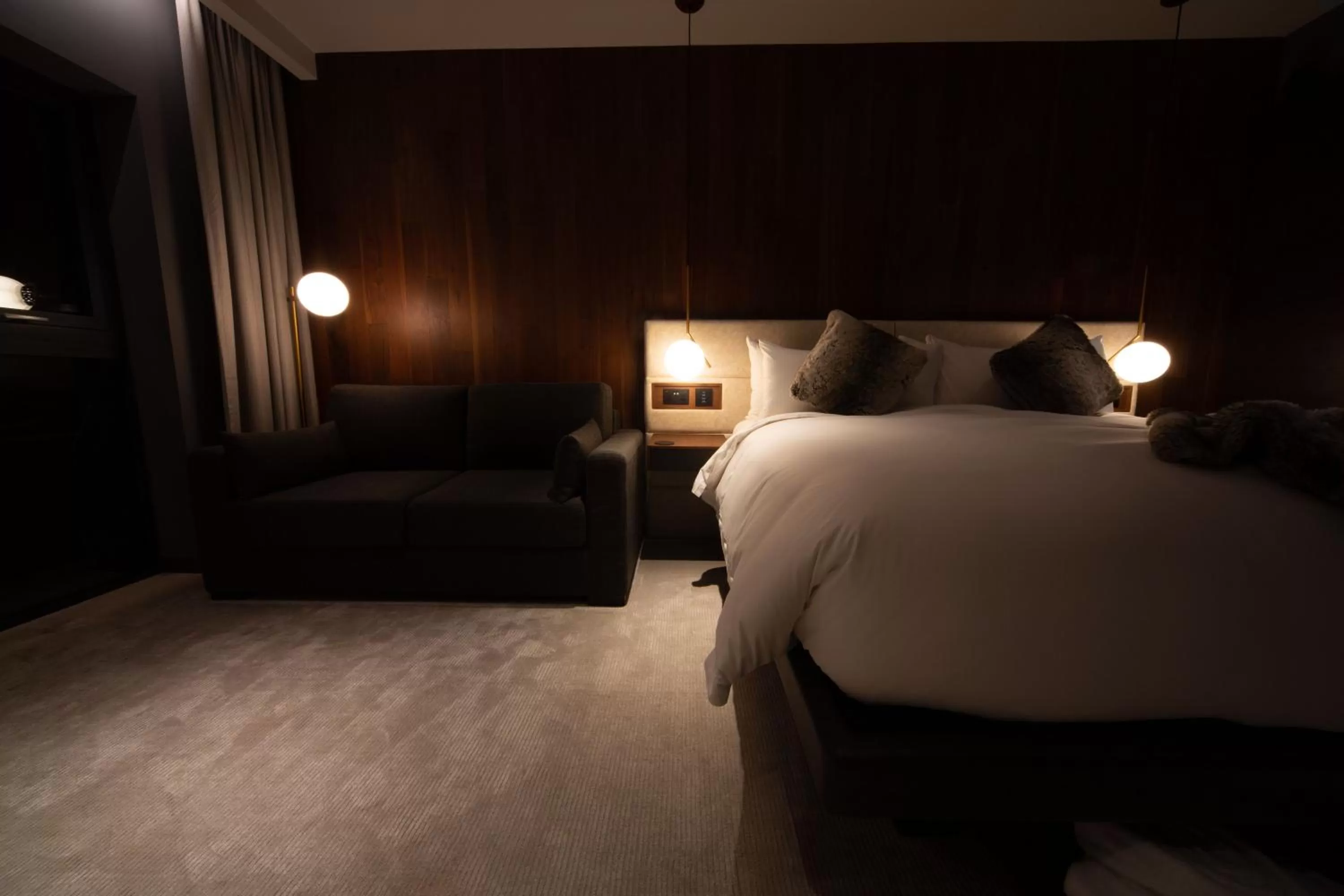 Bedroom, Bed in Cave Hotel & Golf Resort