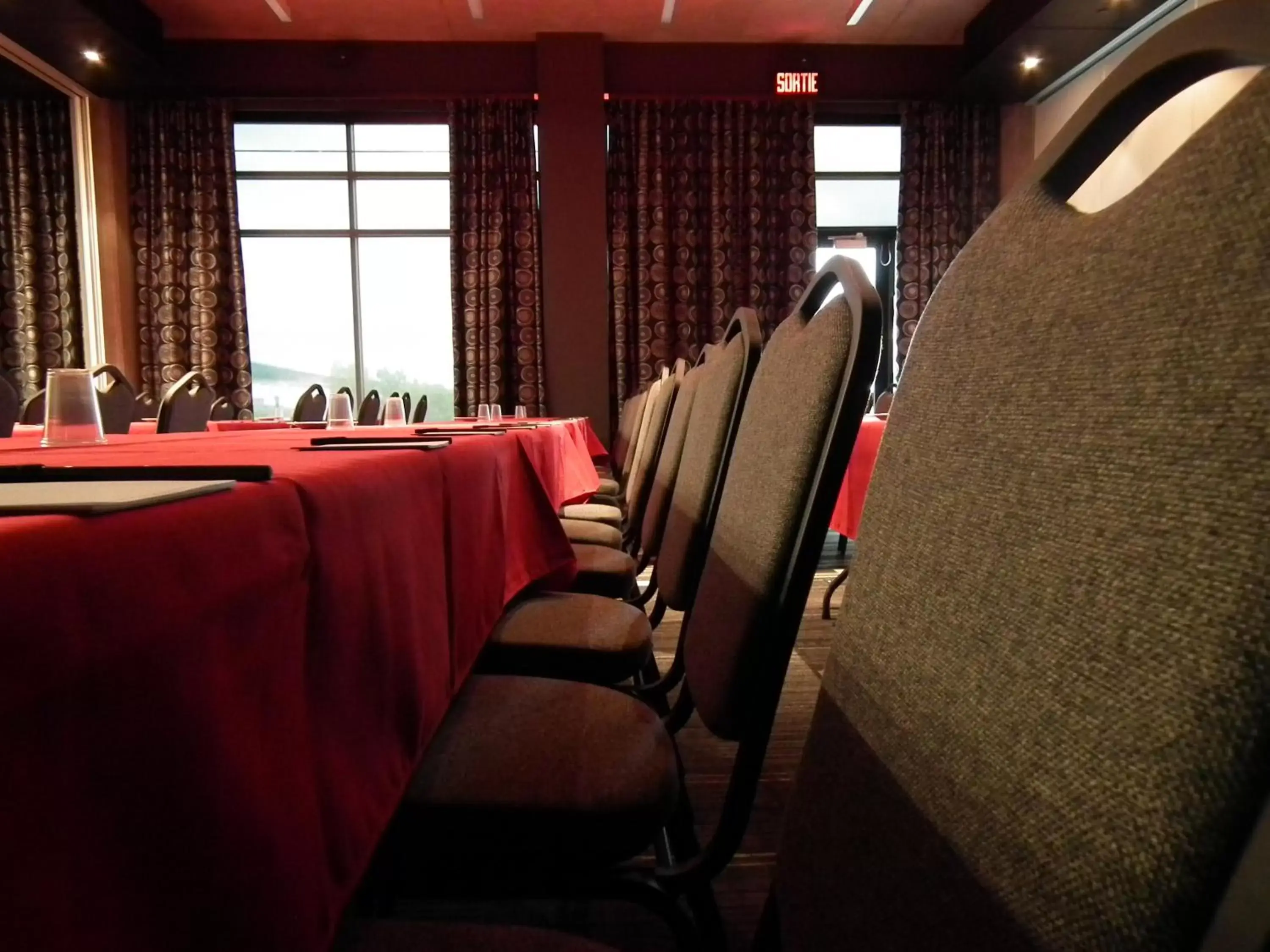 Business facilities in Grand Times Hotel Sherbrooke