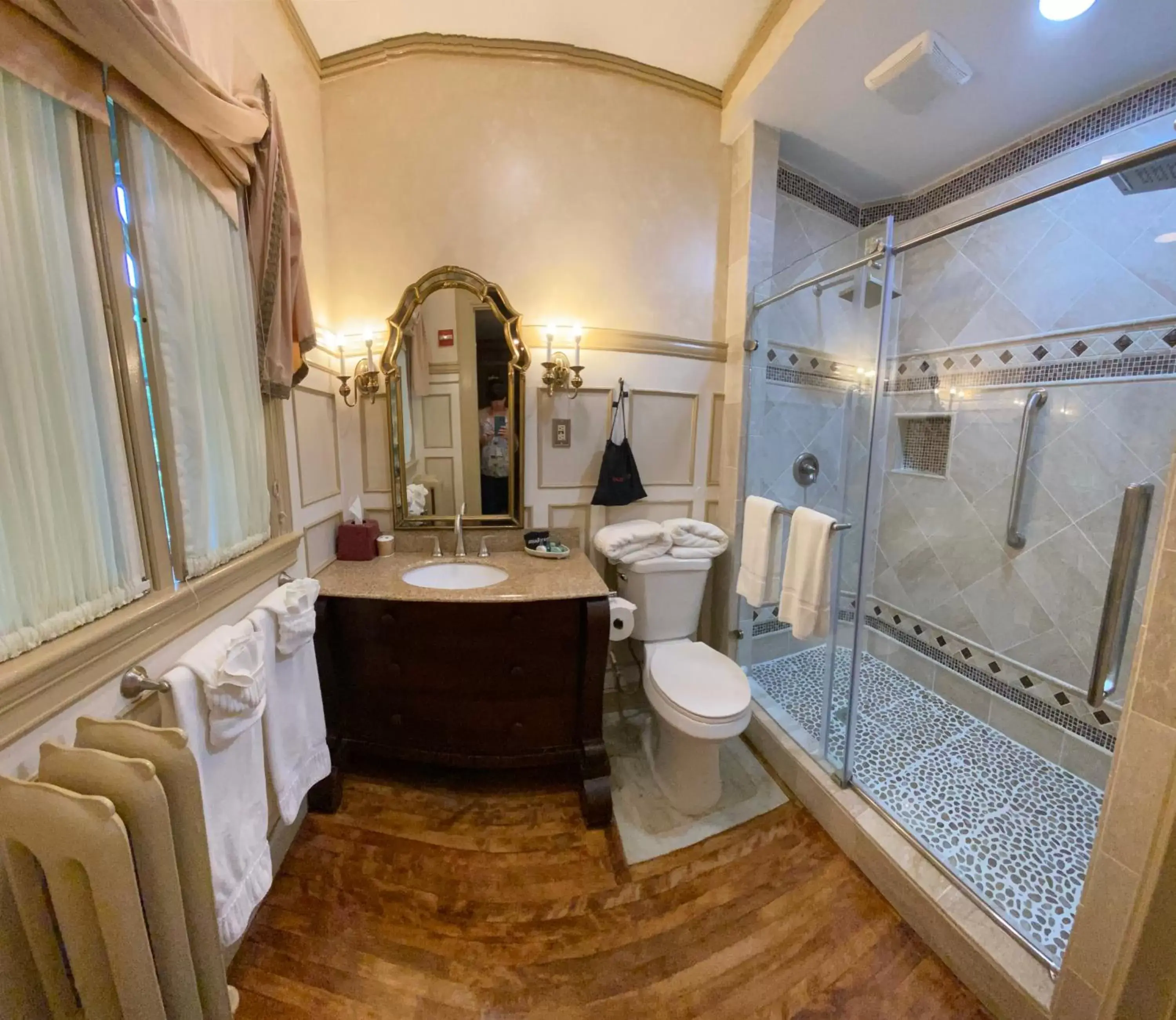 Bathroom in Gramercy Mansion