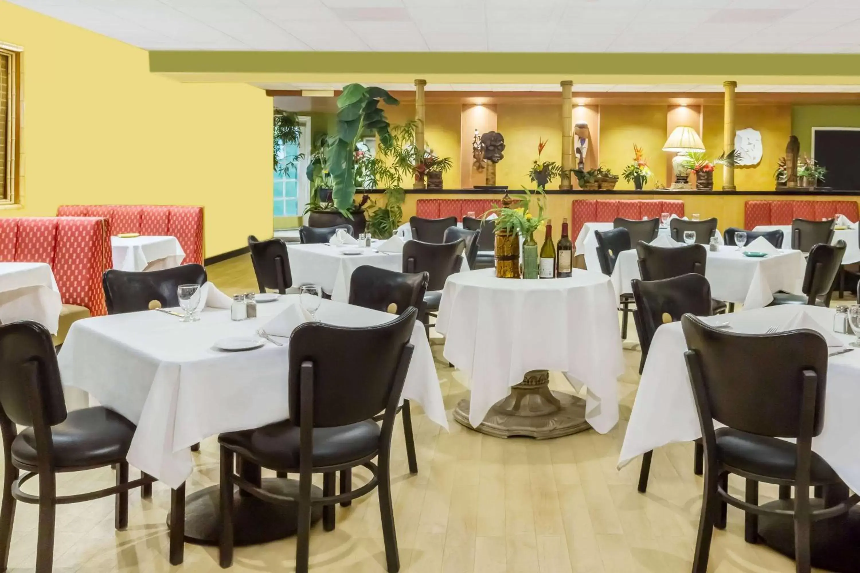 Restaurant/Places to Eat in Wyndham Garden San Jose Airport Restaurant/Places to Eat in Wyndham Garden San Jose Airport