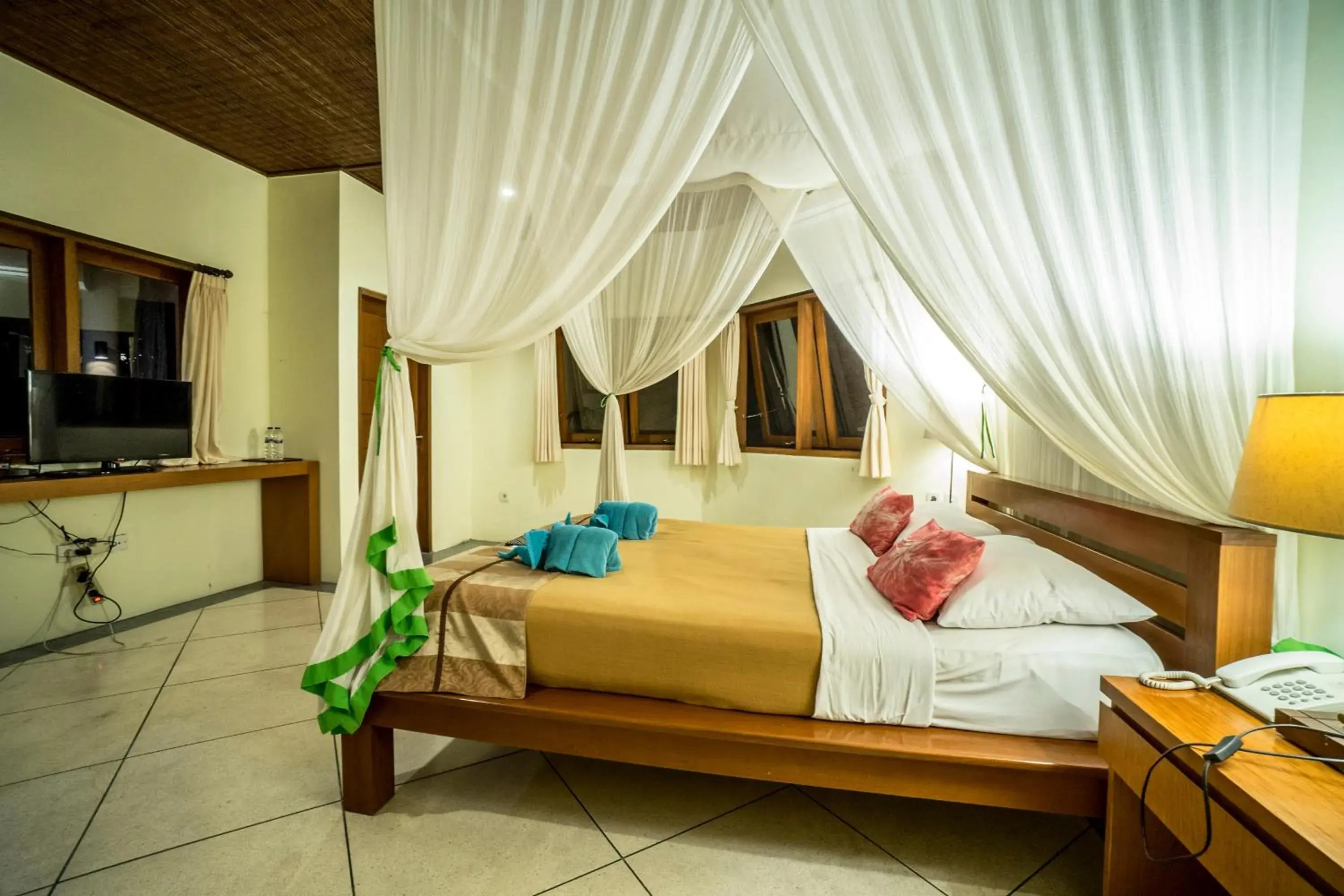 Bedroom, Bed in Gajah Biru Bungalows