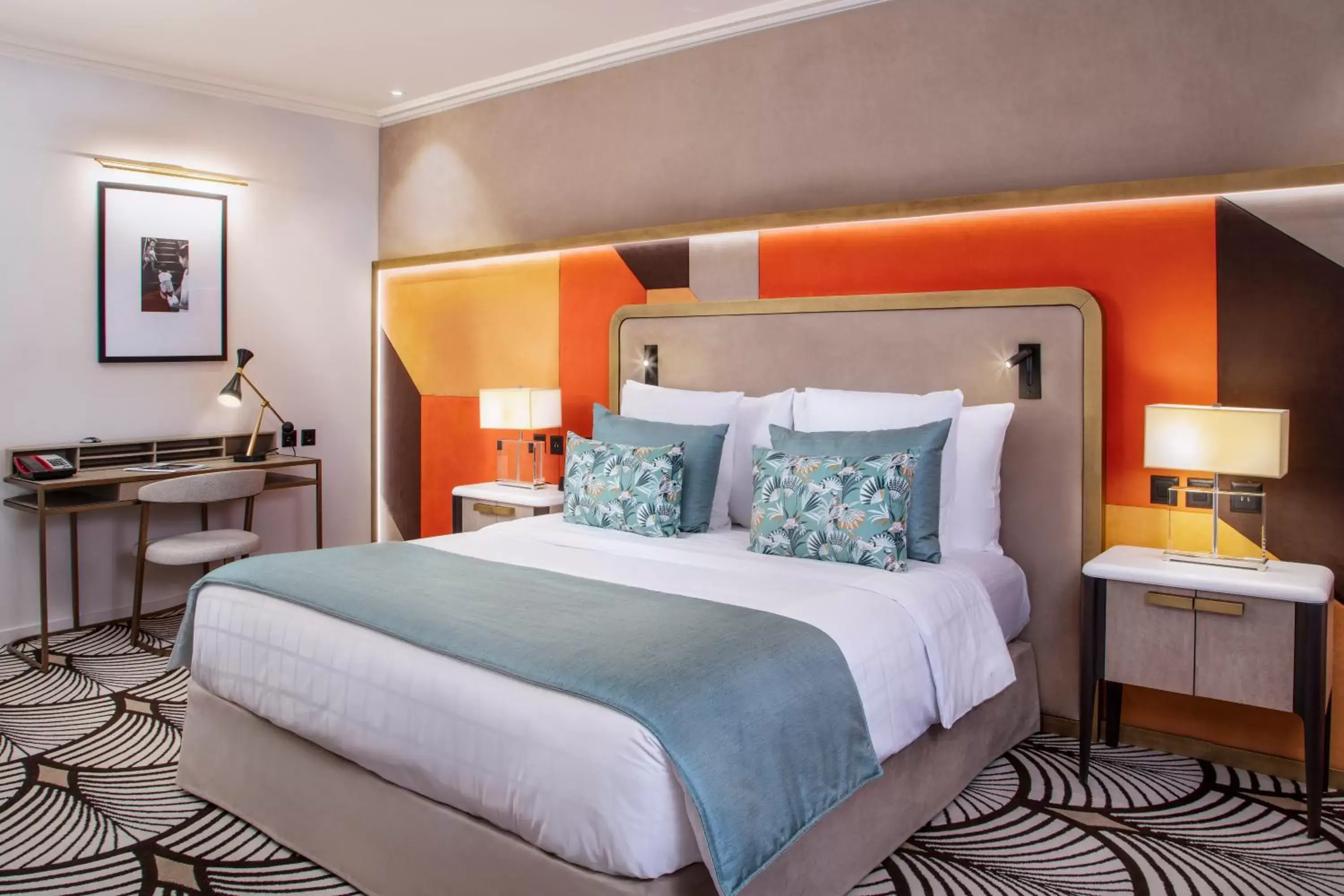 Bed in Hotel Bristol Bed in Hotel Bristol