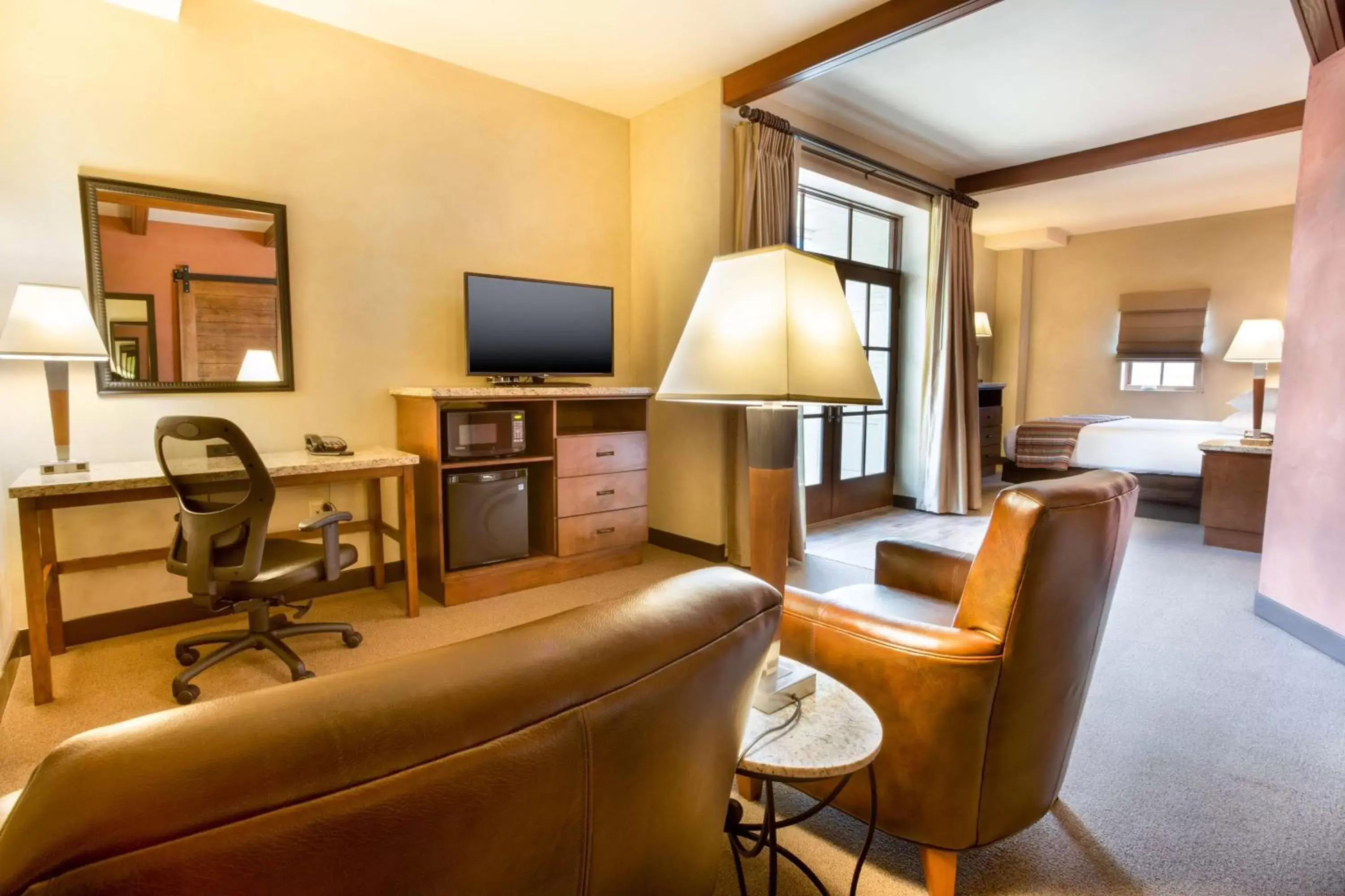 Photo of the whole room, TV/Entertainment Center in Drury Plaza Hotel in Santa Fe