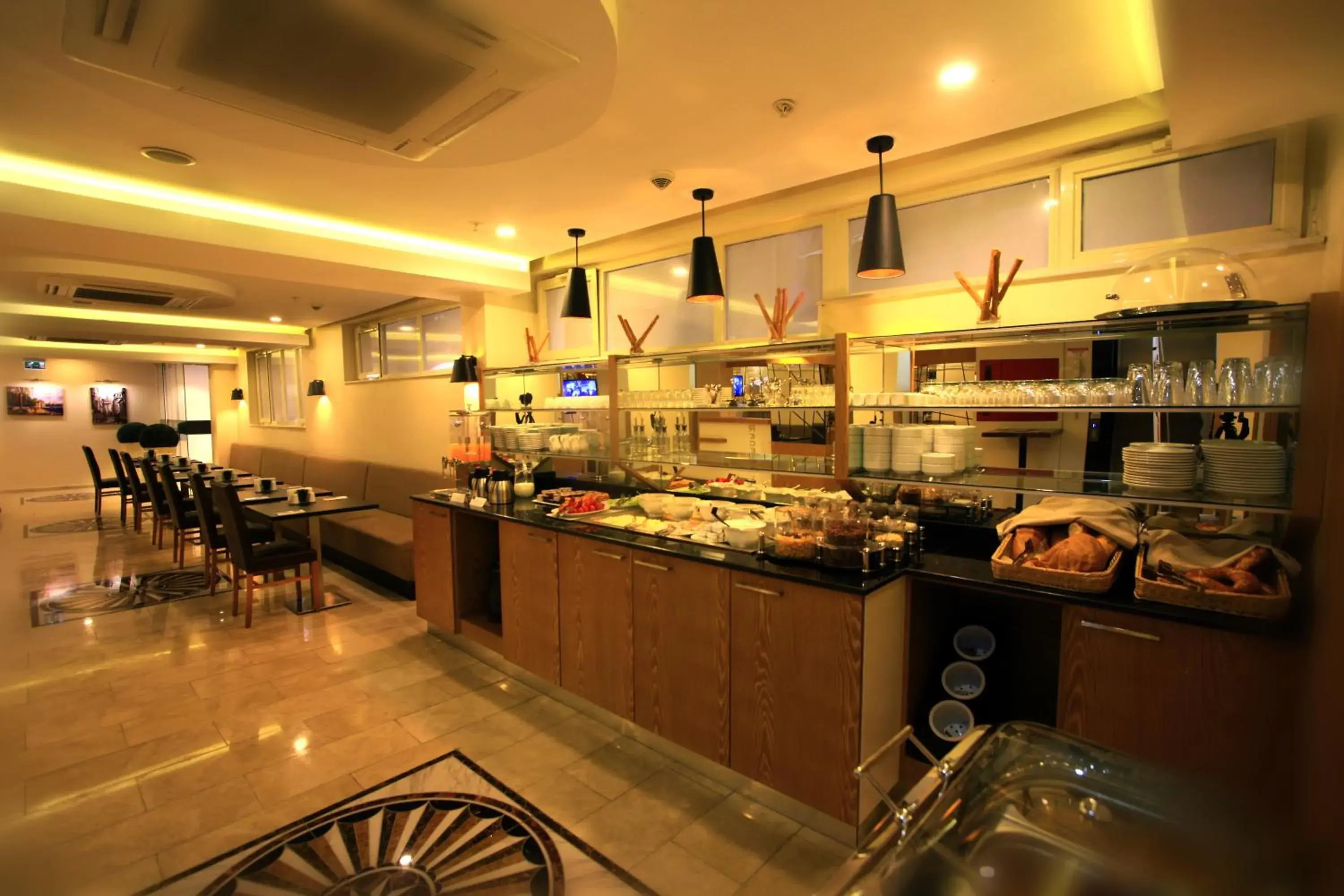 Breakfast, Restaurant/Places to Eat in Beyoglu MLS Hotel