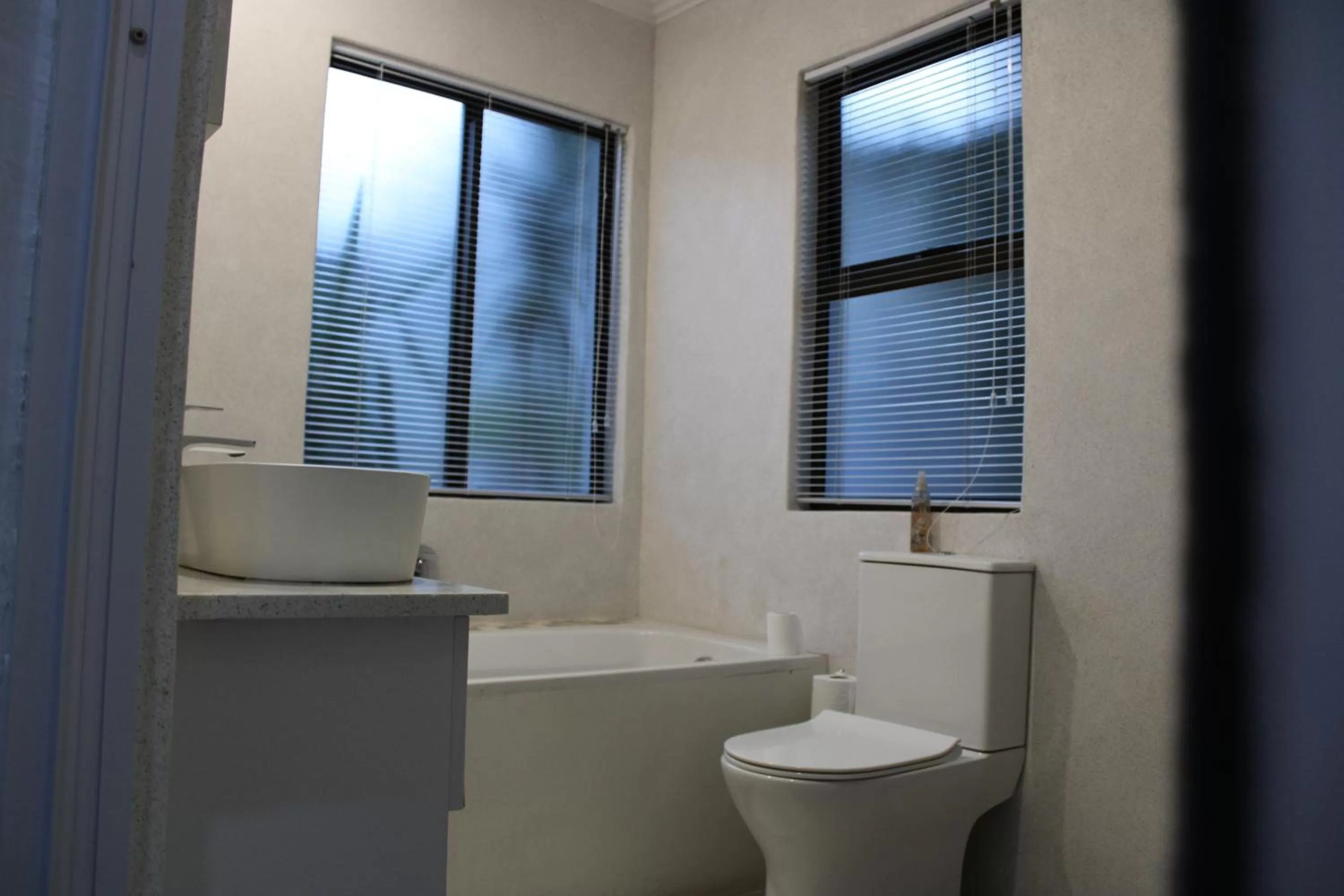 Bathroom in Jedidja Bed and Breakfast