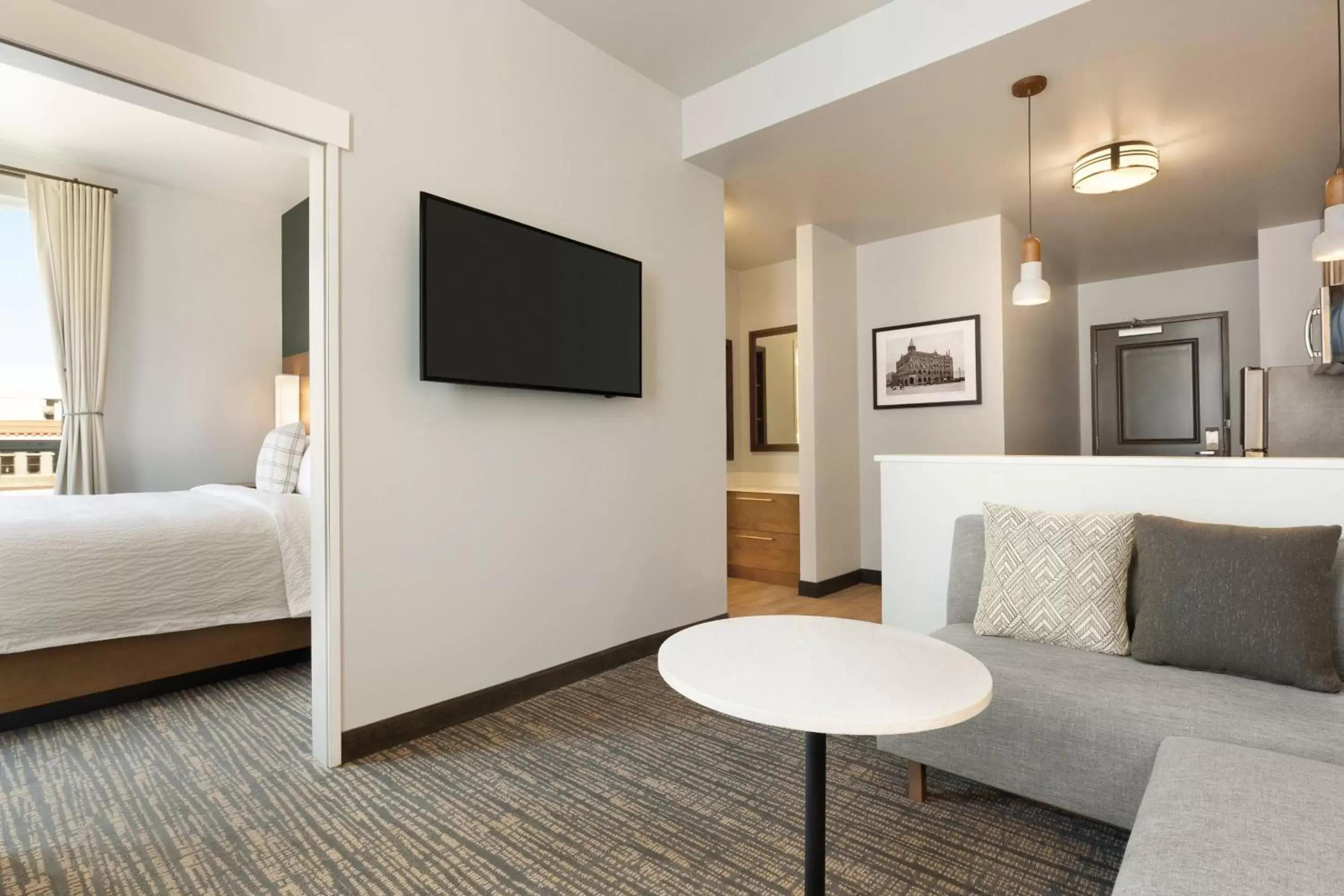Bedroom, Seating Area in Residence Inn by Marriott Missoula Downtown
