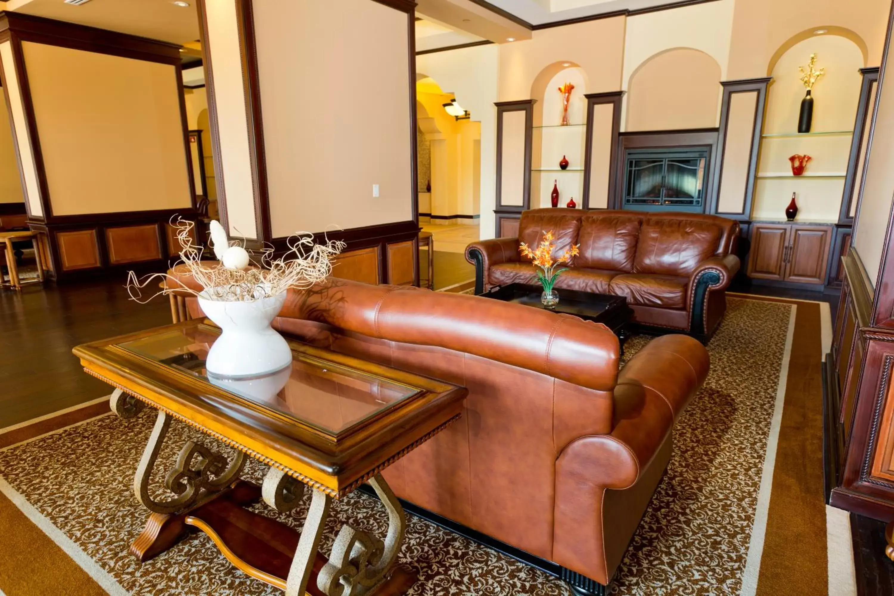 Lobby or reception, Seating Area in Lake Buena Vista Resort Village and Spa, a staySky Hotel & Resort Near Disney
