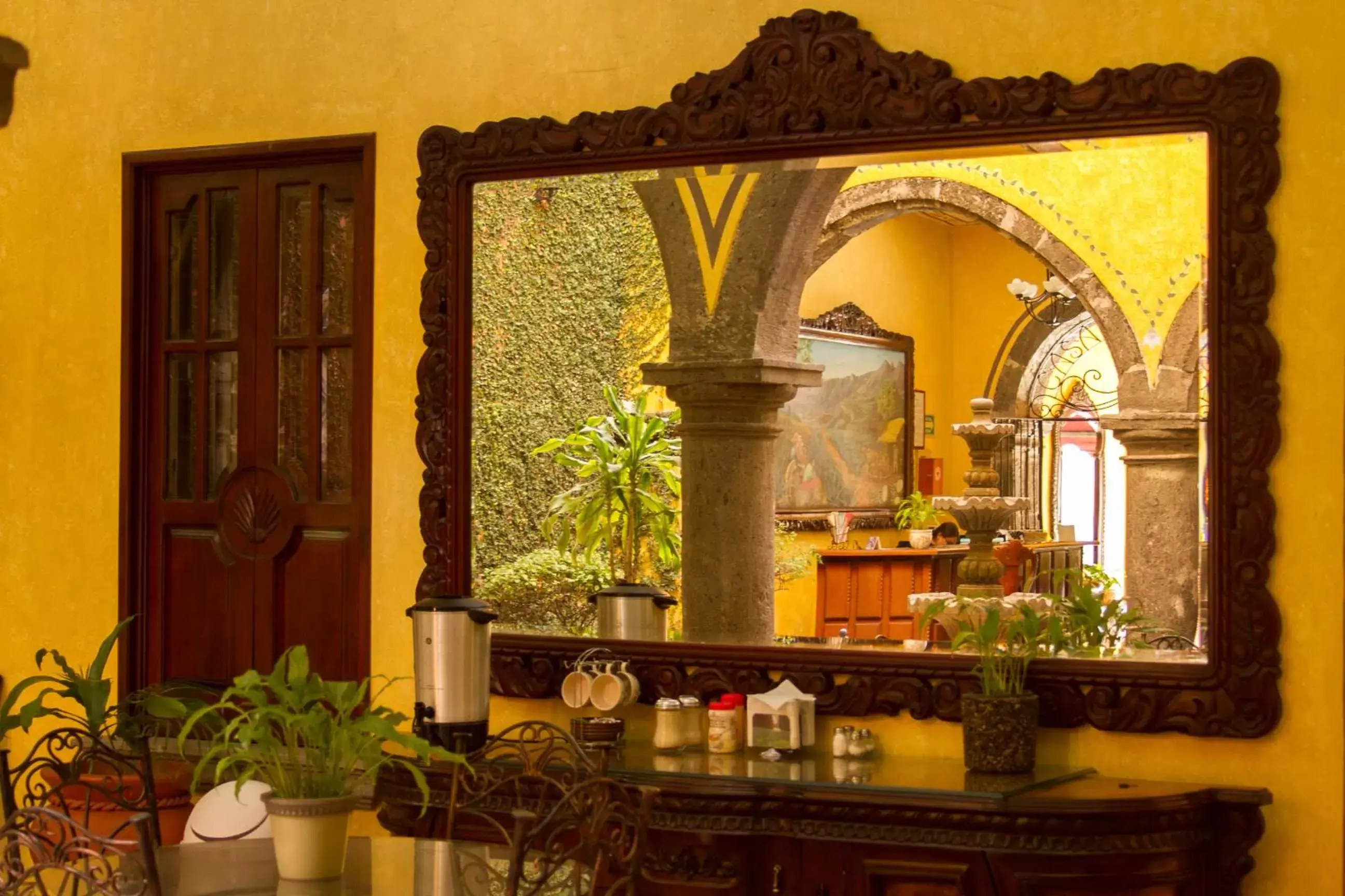 Coffee/tea facilities in Hotel Casa Dulce Maria