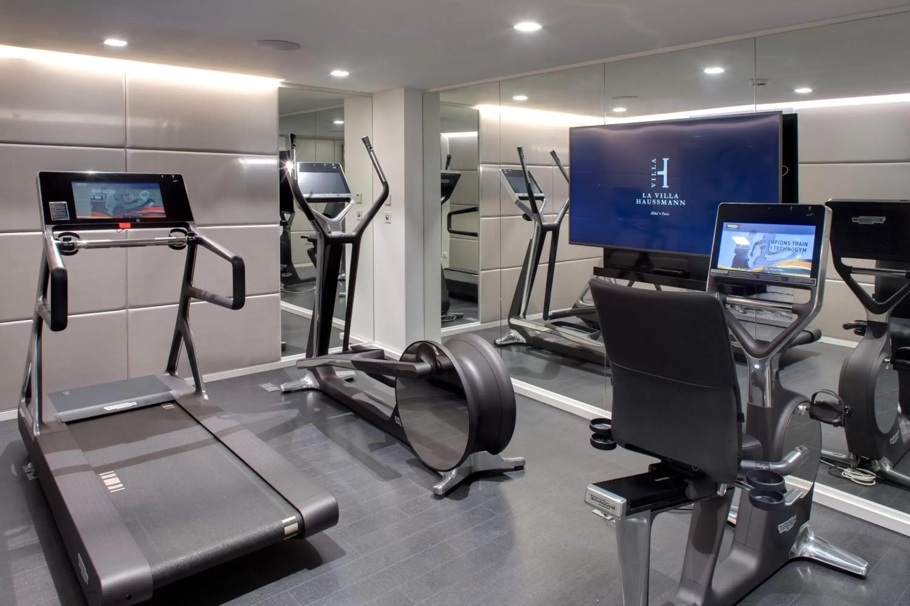 Fitness centre/facilities, Fitness Center/Facilities in La Villa Haussmann