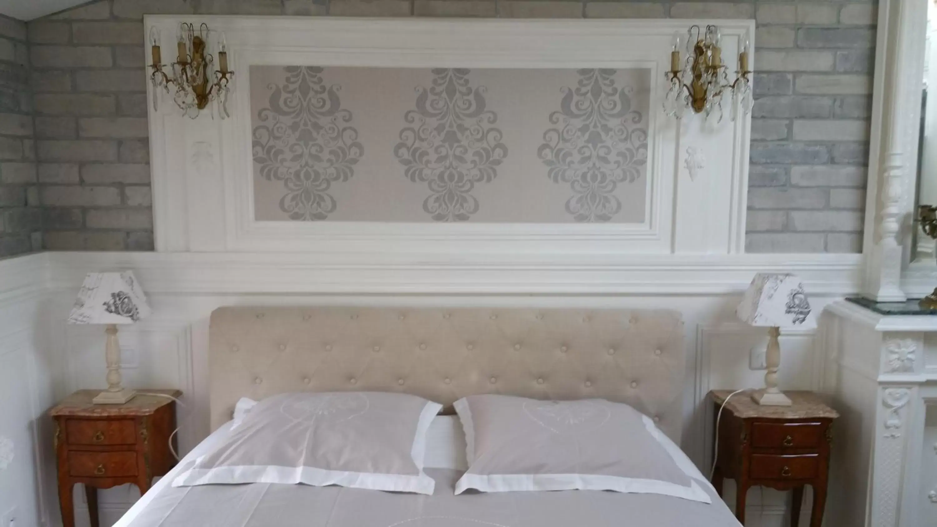 Bed in Le Domaine de Canesse