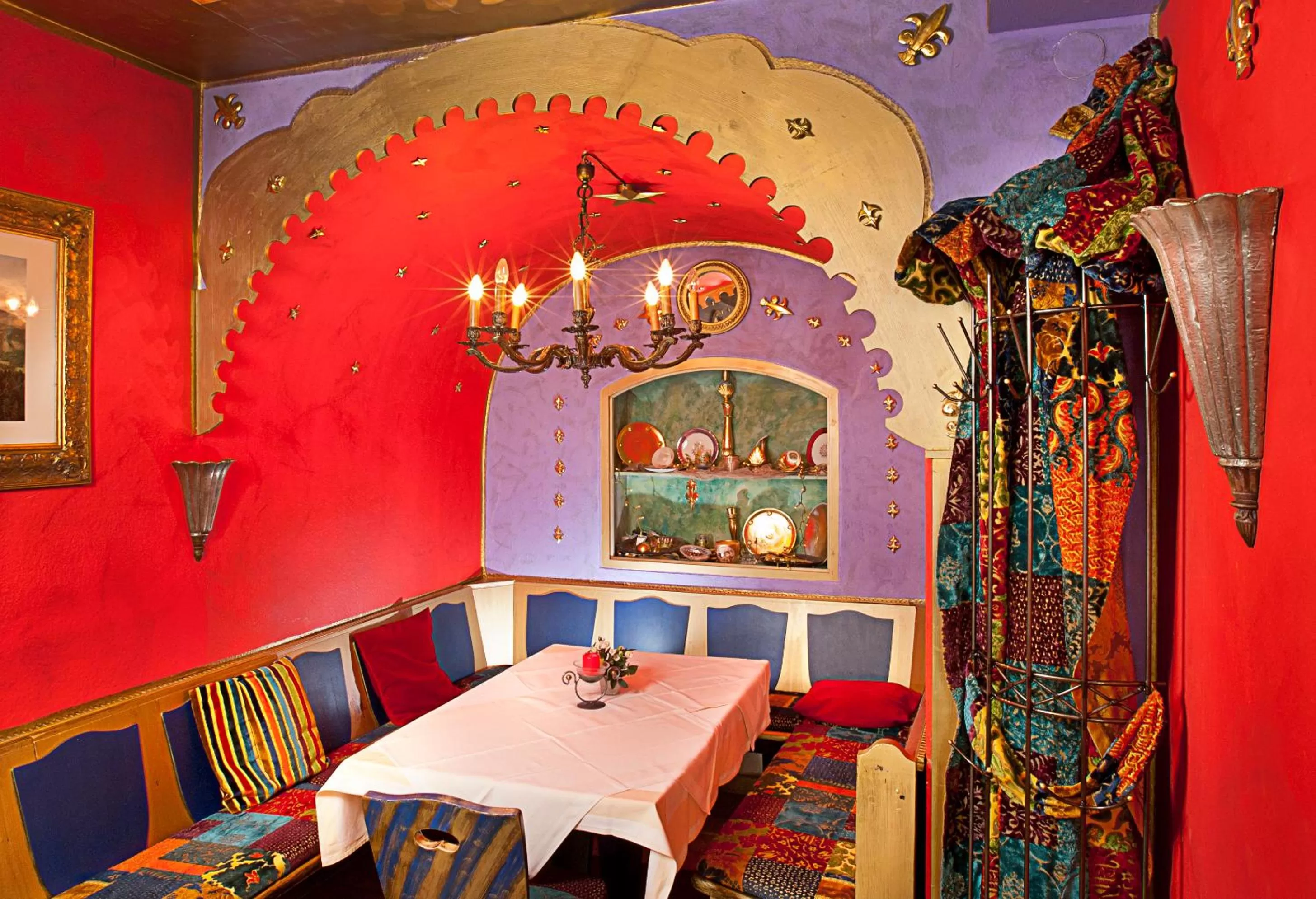 Restaurant/places to eat in Altstadt-Hotel Zum Hechten