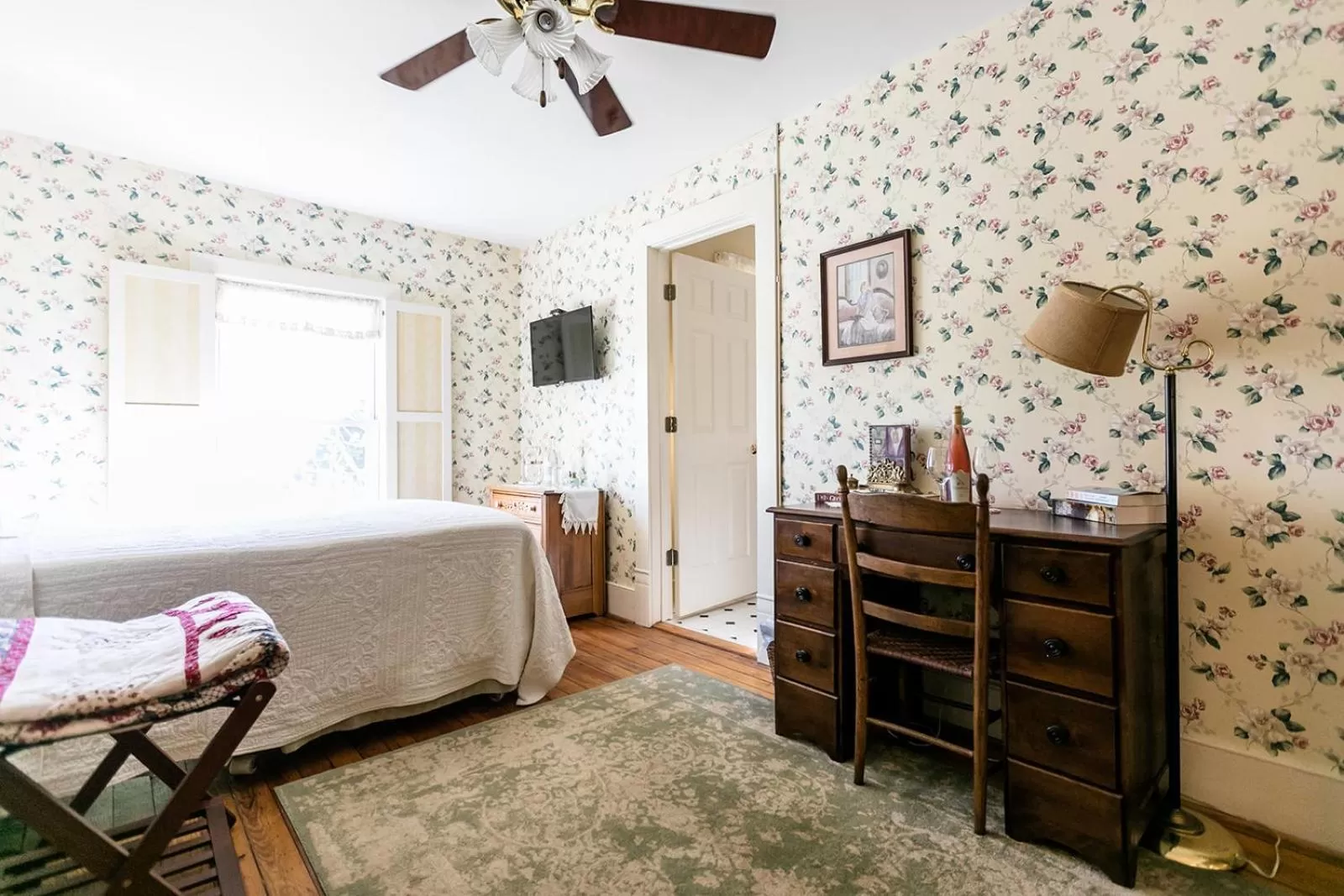 Bed in The Babcock House