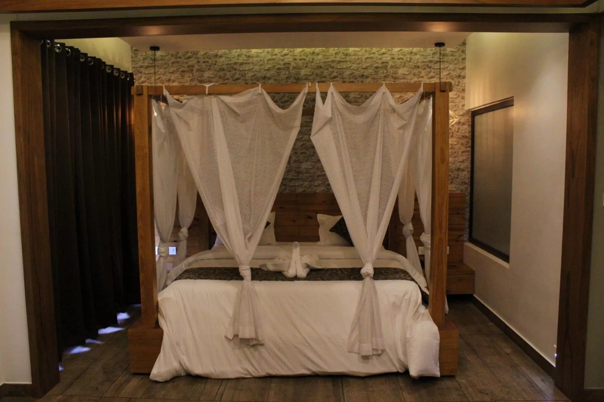 Bedroom, Bed in The Wild Trails Clarks Exotica , Munnar