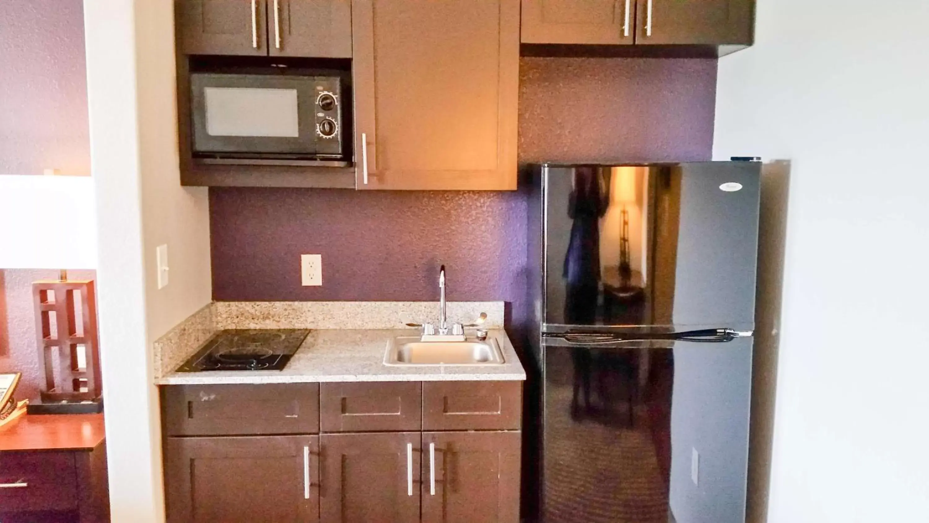 Kitchen or kitchenette, Kitchen/Kitchenette in Studio 6-Beeville, TX