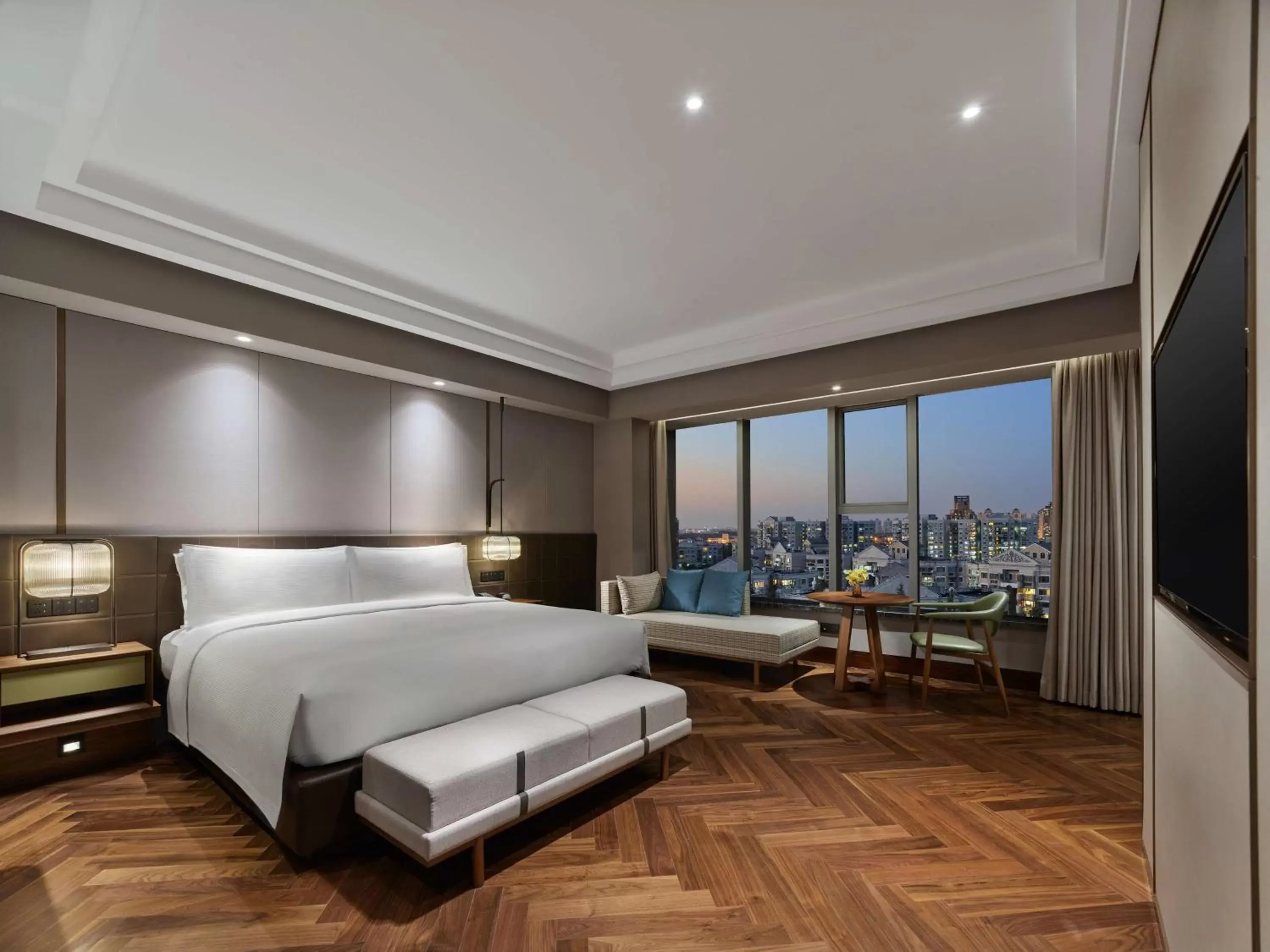 Bedroom in Hilton Shanghai Hongqiao