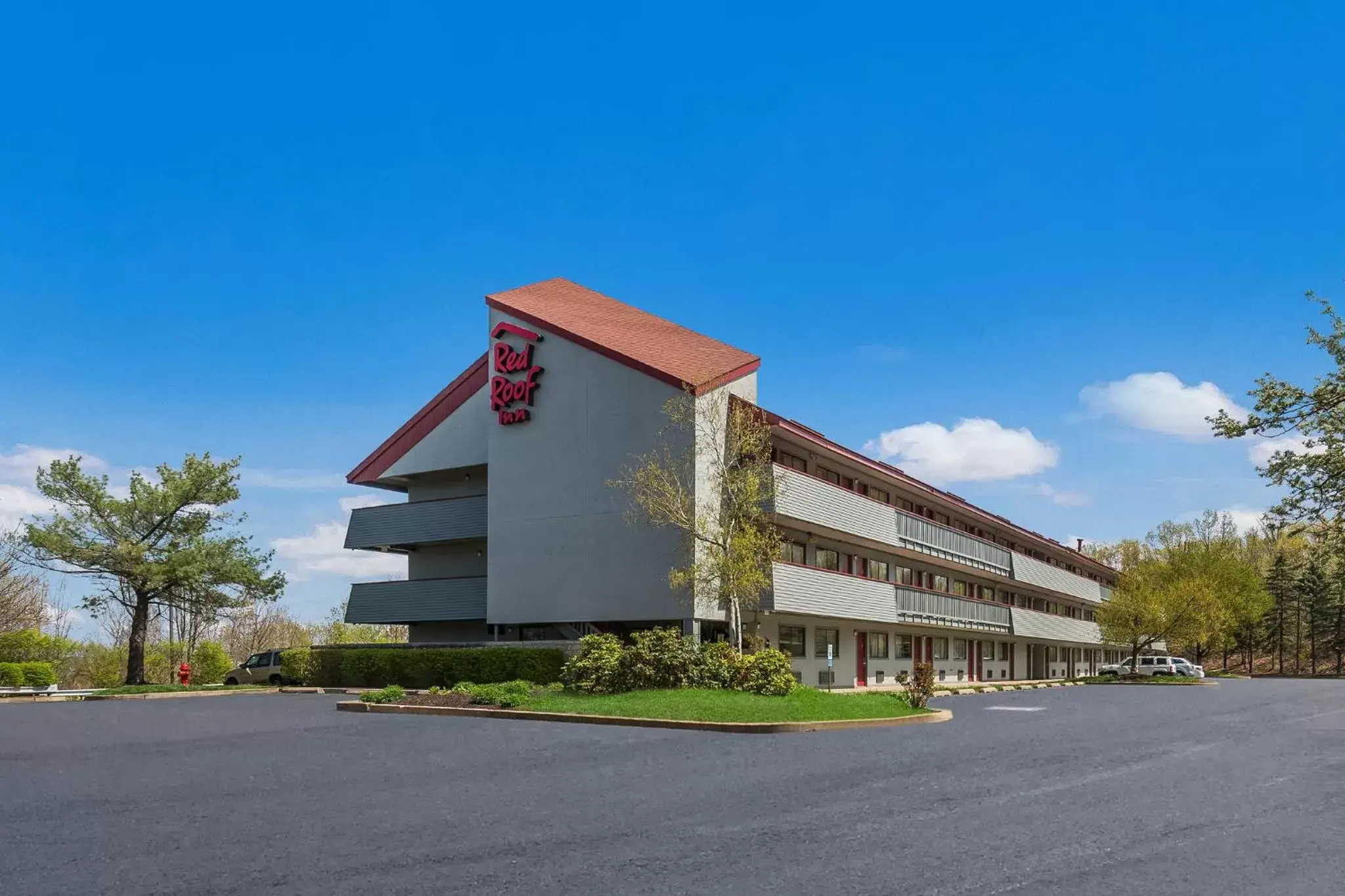 Property Building in Red Roof Inn Wilkes-Barre Arena