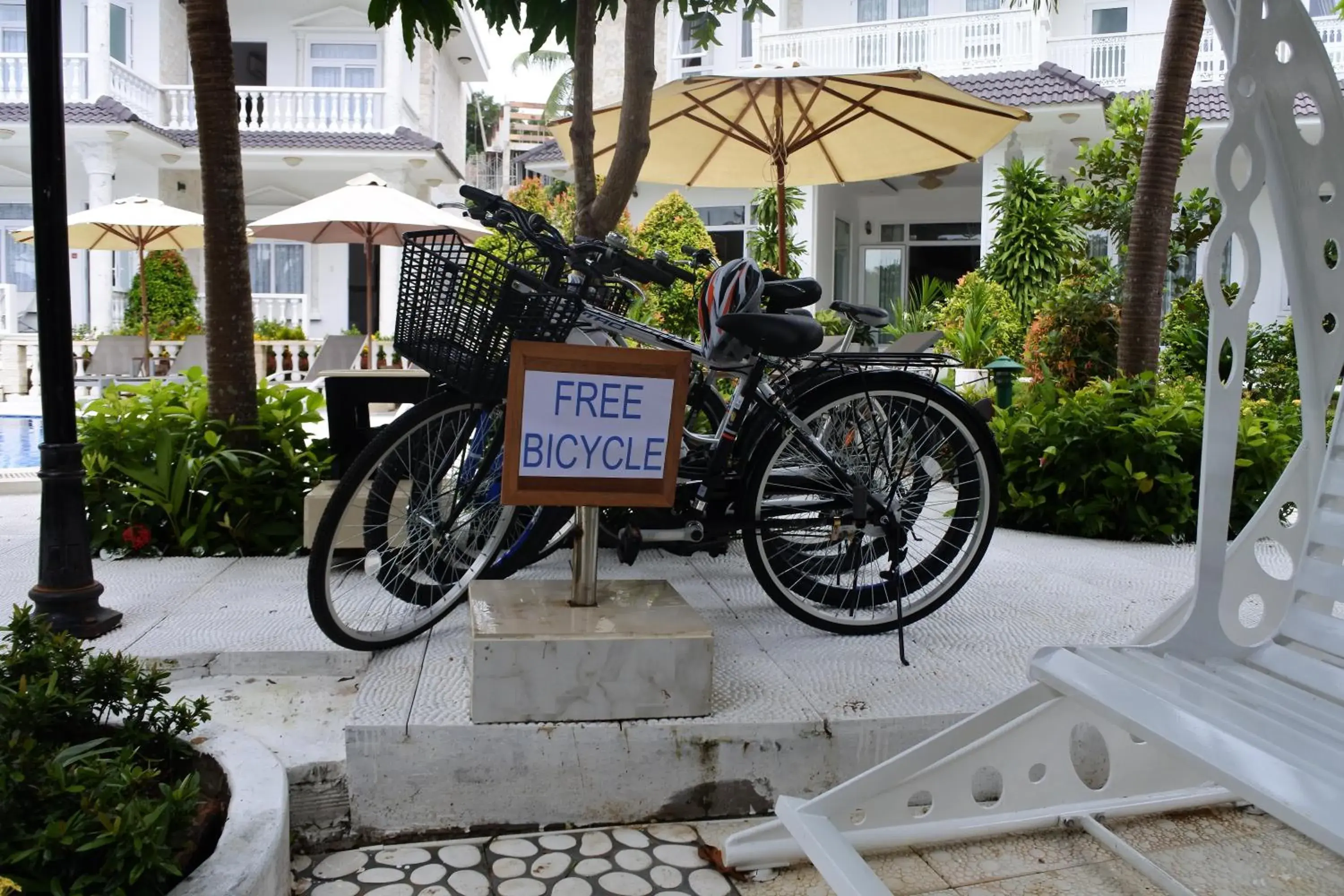 Patio, Facade/Entrance in Godiva Villa Phu Quoc