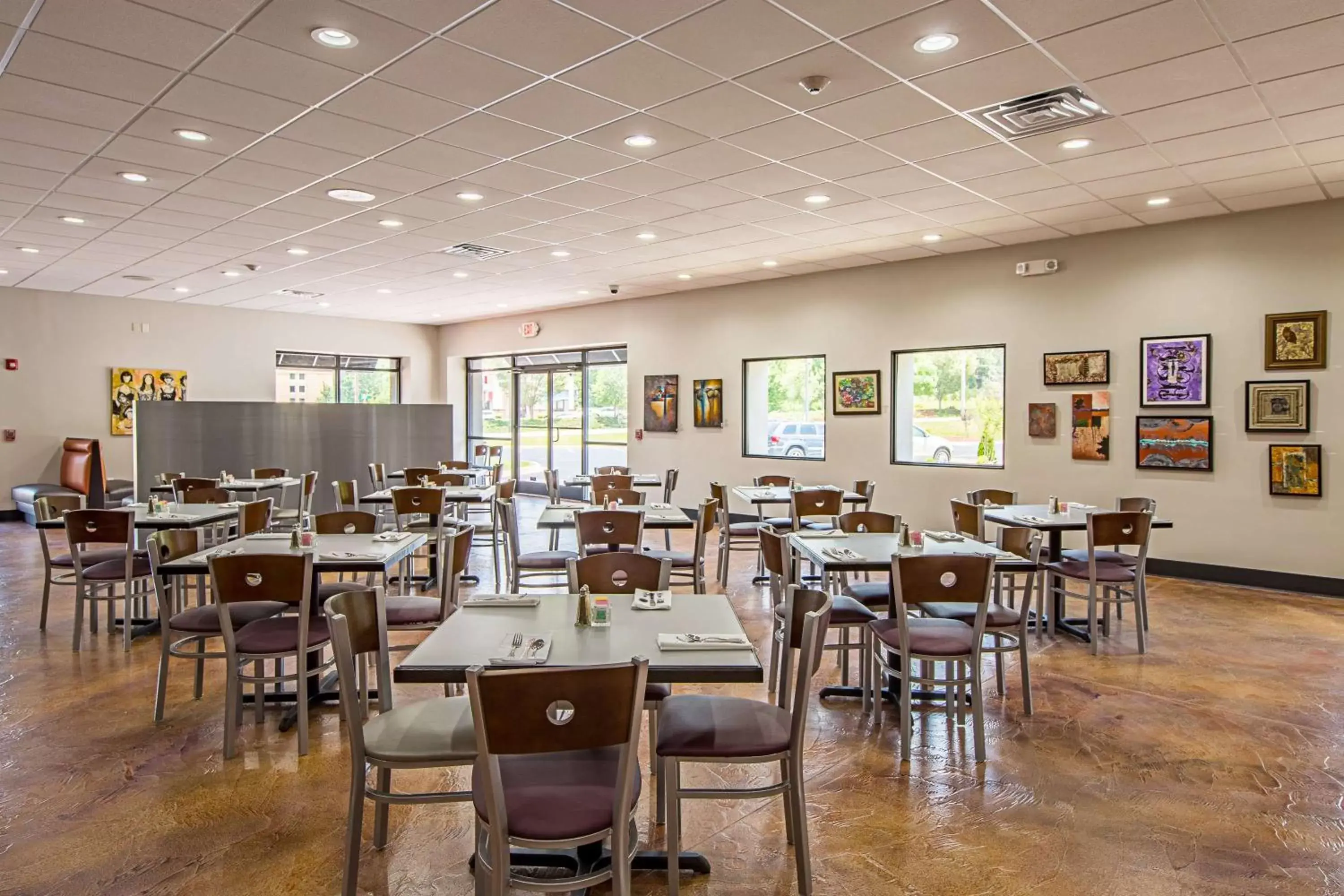 Restaurant/Places to Eat in Best Western Plus Clemson Hotel & Conference Center