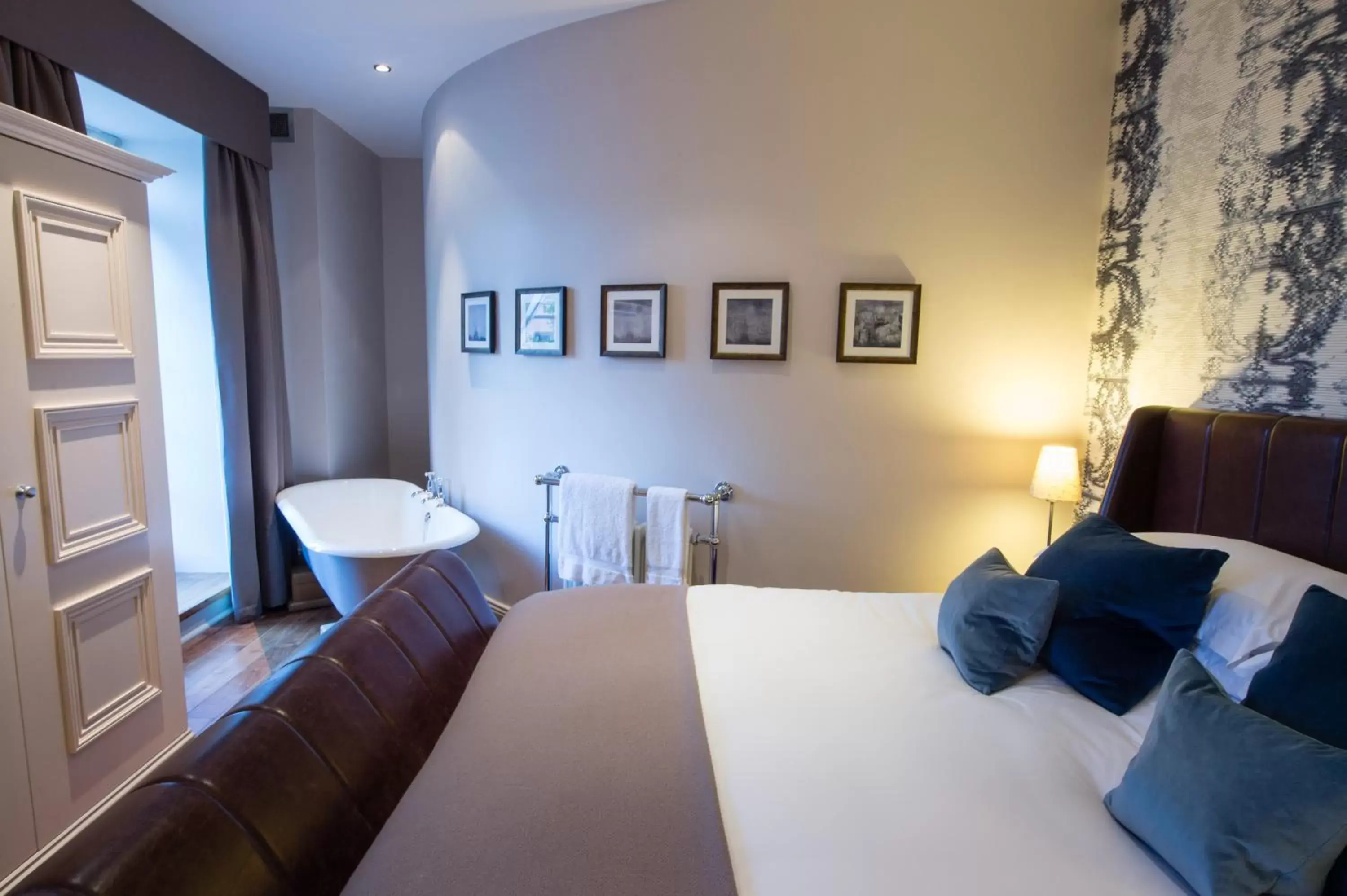 Bedroom, Bed in Hotel du Vin & Bistro Harrogate